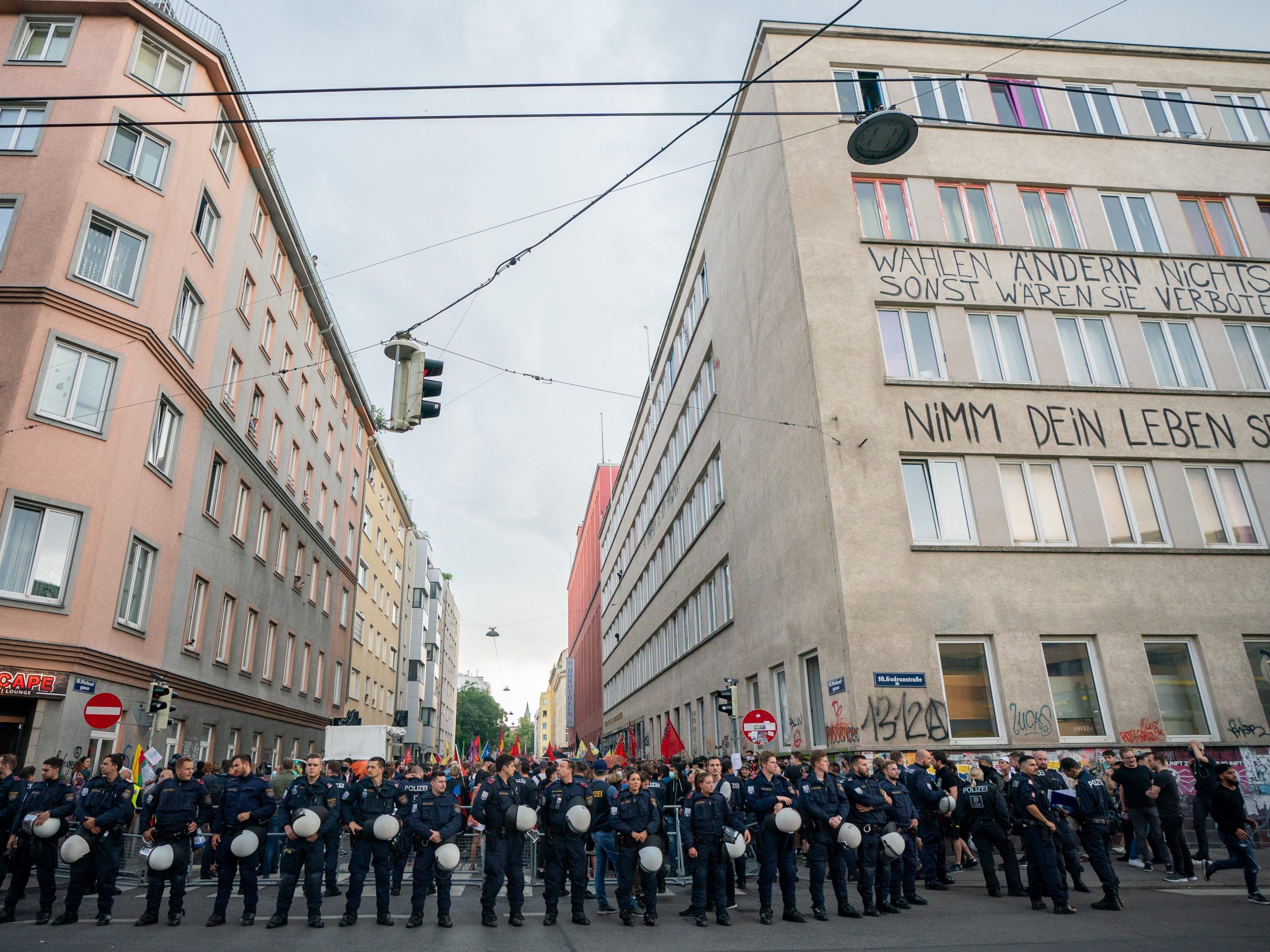 Am Samstag findet erneut eine Kurden-Demo in Wien-Favoriten statt. Am Samstag findet erneut eine Kurden-Demo in Wien-Favoriten statt.