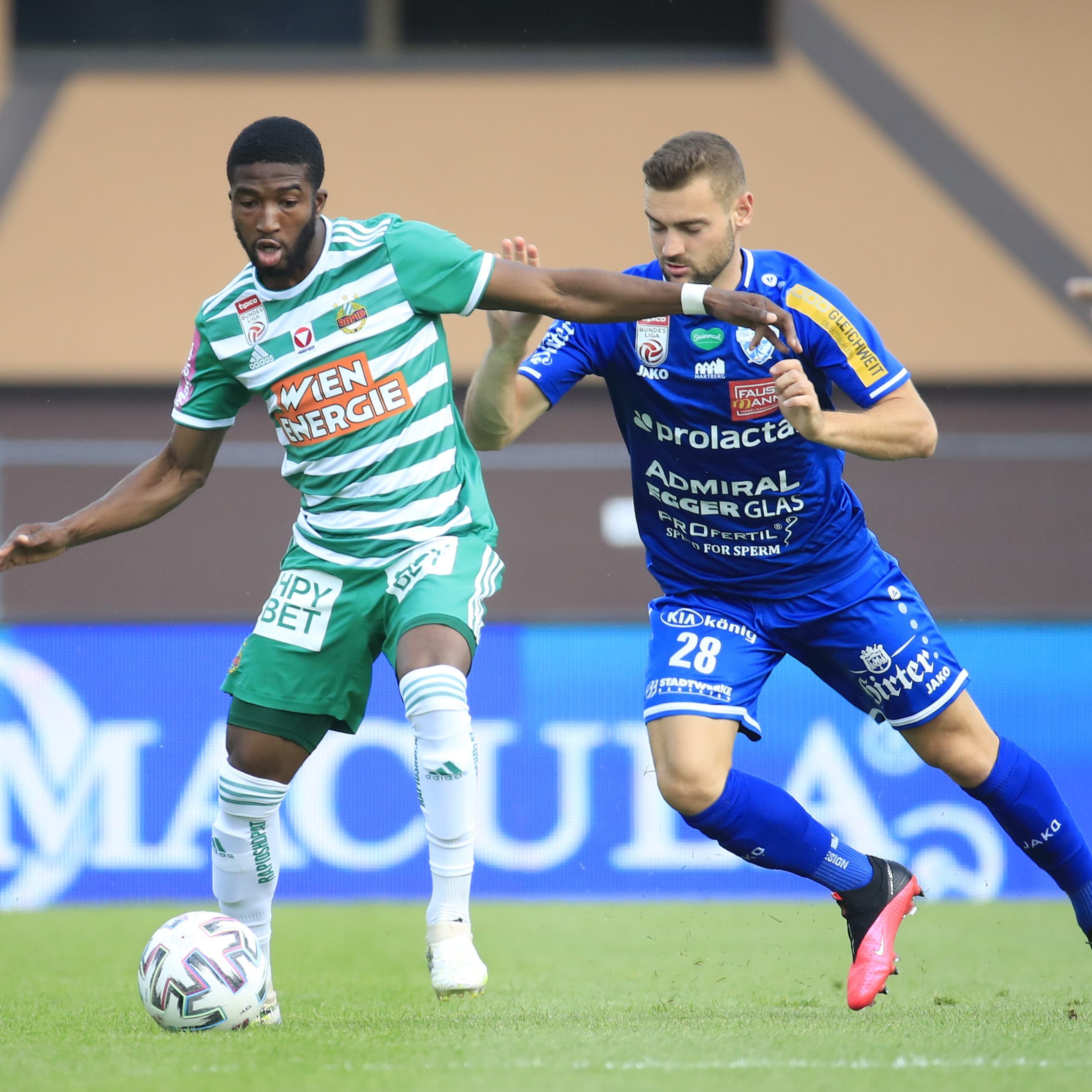 Rapid konnte den Erfolgslauf gegen Hartberg fortsetzen.