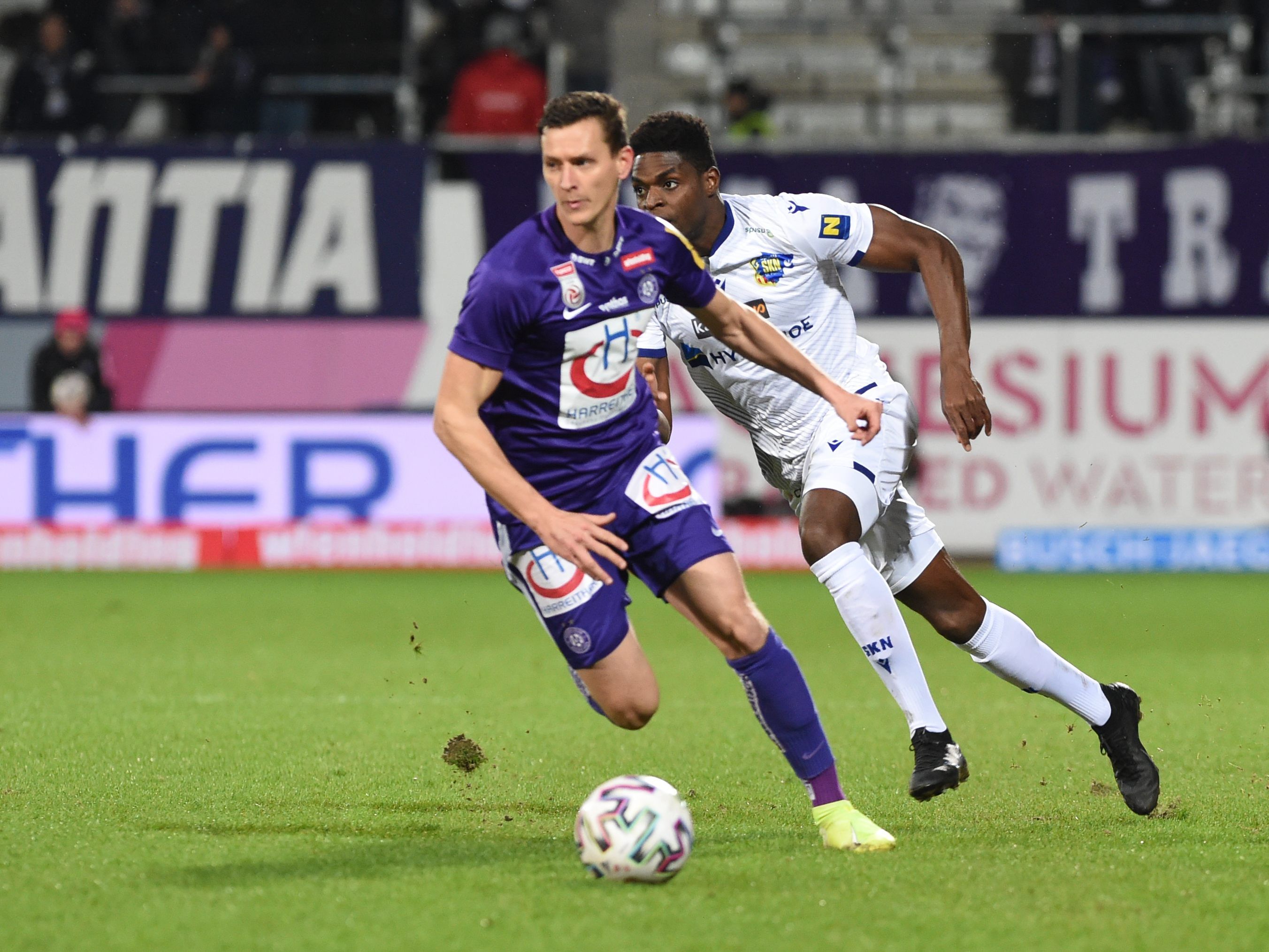 LIVE-Ticker zum Spiel SKN St. Pölten gegen Austria Wien ab 17.00 Uhr.