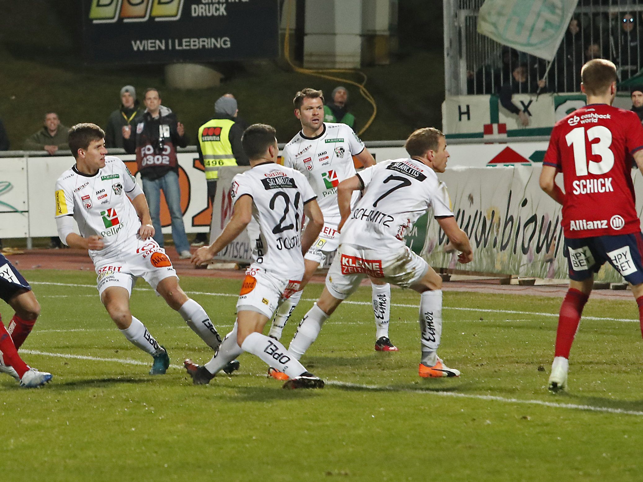 LIVE-Ticker zum Spiel Rapid Wien gegen WAC ab 17.00 Uhr. LIVE-Ticker zum Spiel Rapid Wien gegen WAC ab 17.00 Uhr.