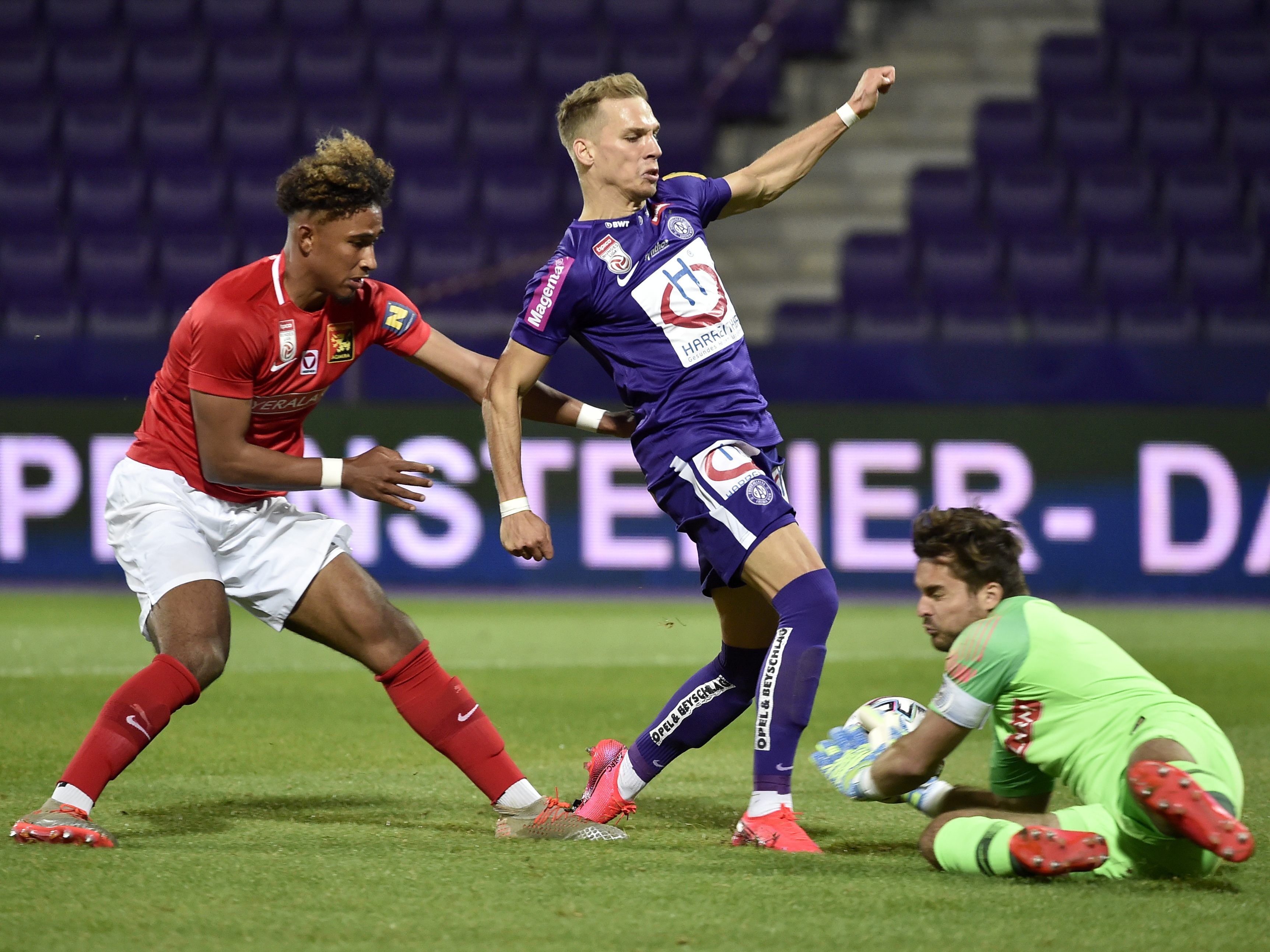 LIVE-Ticker zum Spiel FC Admira gegen Austria Wien ab 18.30 Uhr. LIVE-Ticker zum Spiel FC Admira gegen Austria Wien ab 18.30 Uhr.