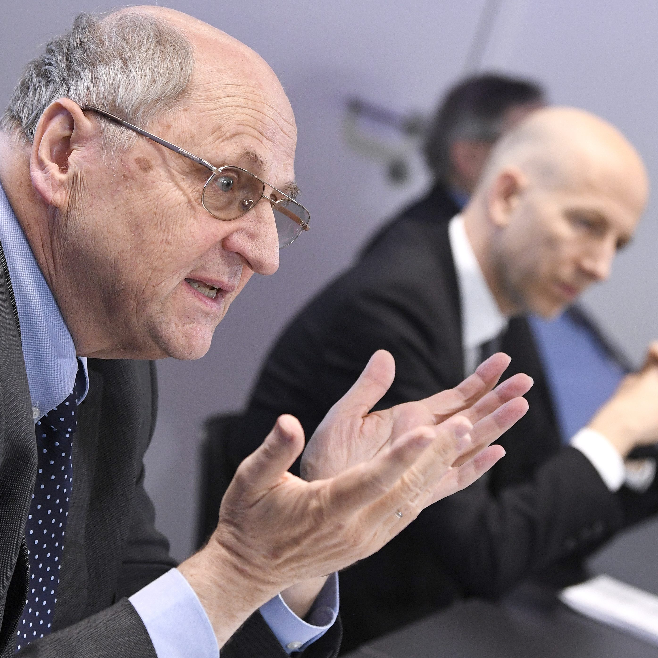 Chef des Wirtschaftsforschungsinstituts Christoph Badelt (L.) und IHS-Direktor Martin Kocher