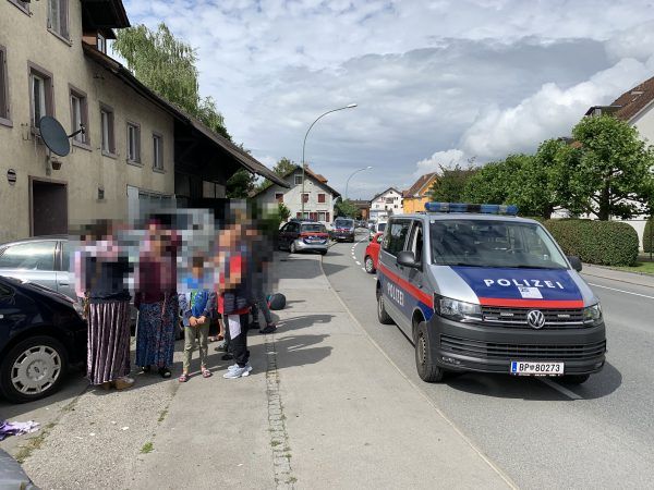 Im Auto gezündelt - Vater eilte seinem Kind (3) zu Hilfe