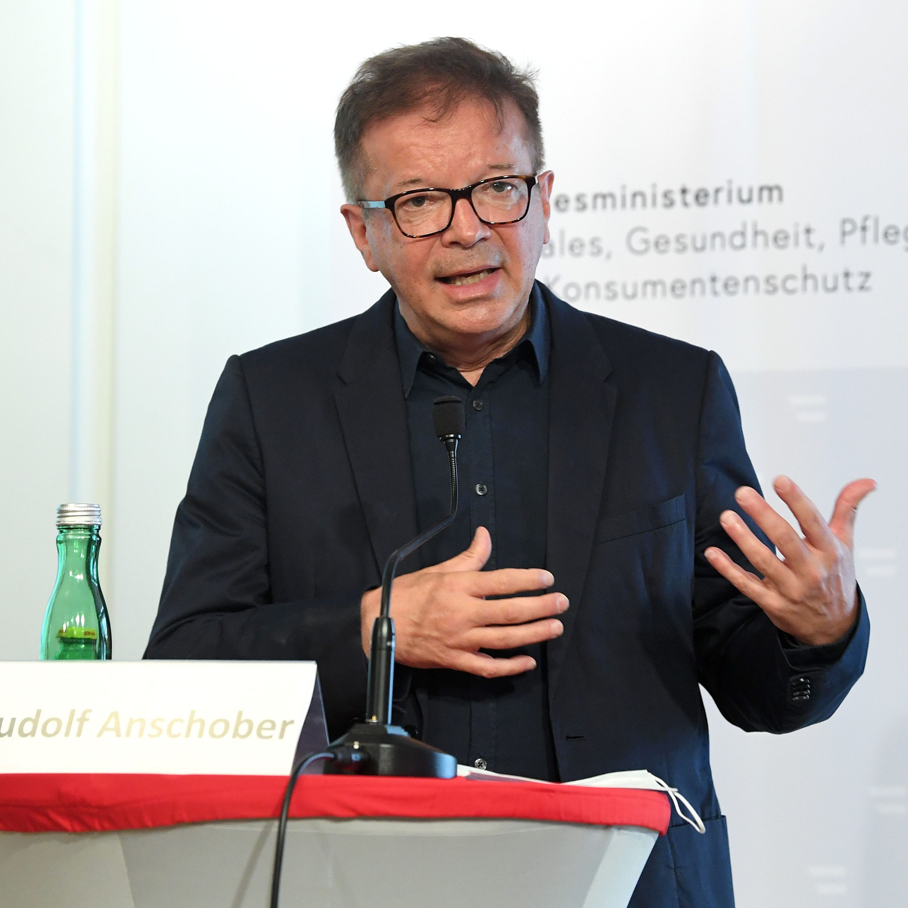 Anschober: "Wir stehen vor großen Herausforderungen"