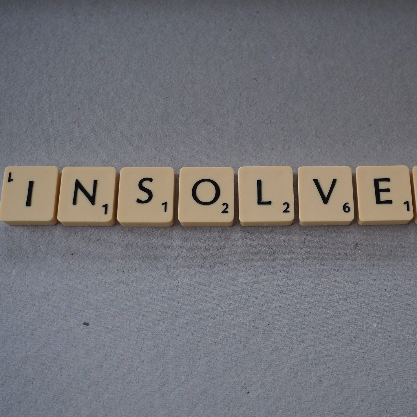 Mitten in der Coronakrise ist die Zahl der Firmenpleiten zurückgegangen.