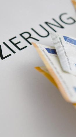 Betroffen sind 594 Mitarbeiter