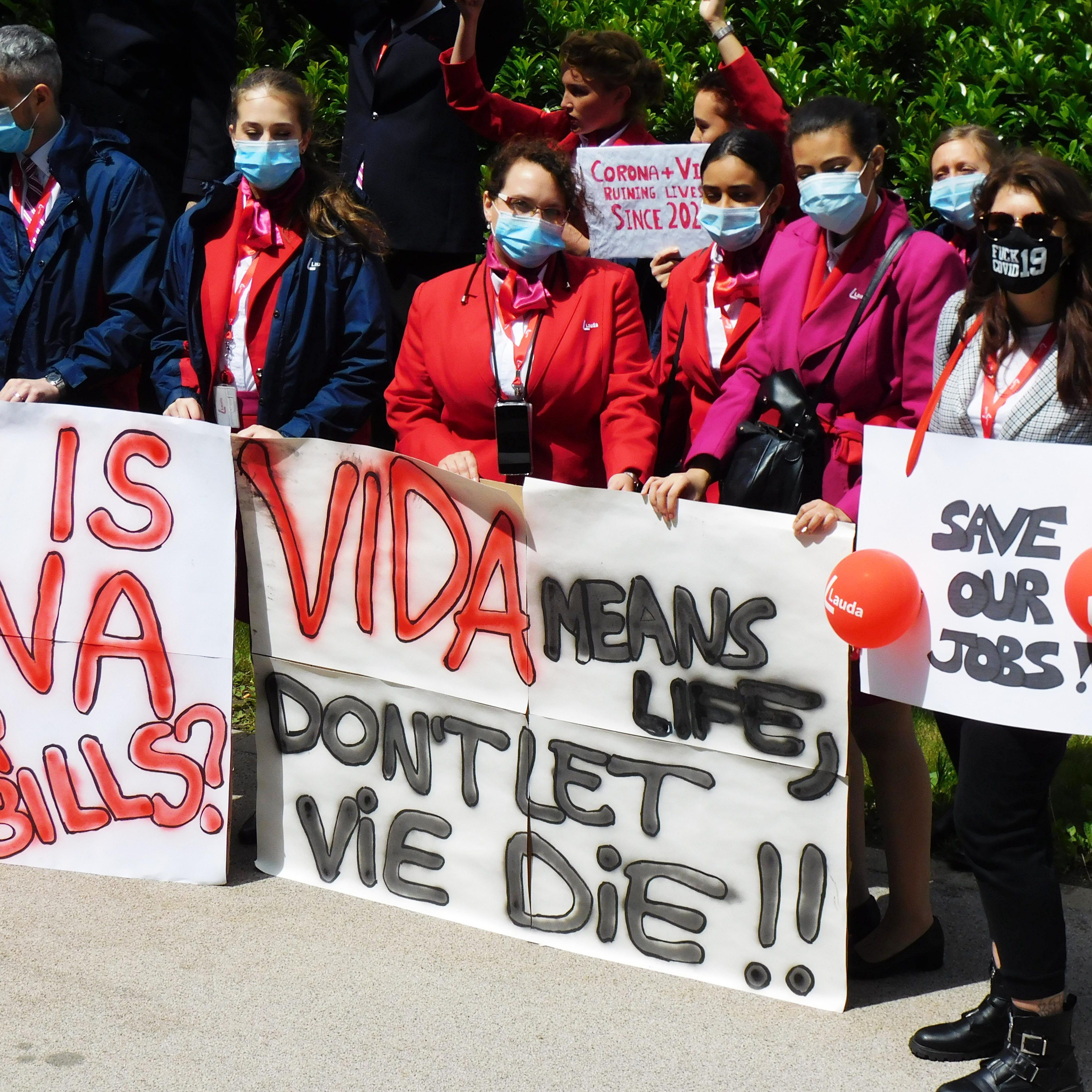 Die Laudamotion-Mitarbeiter befürchten Arbeitslosigkeit.