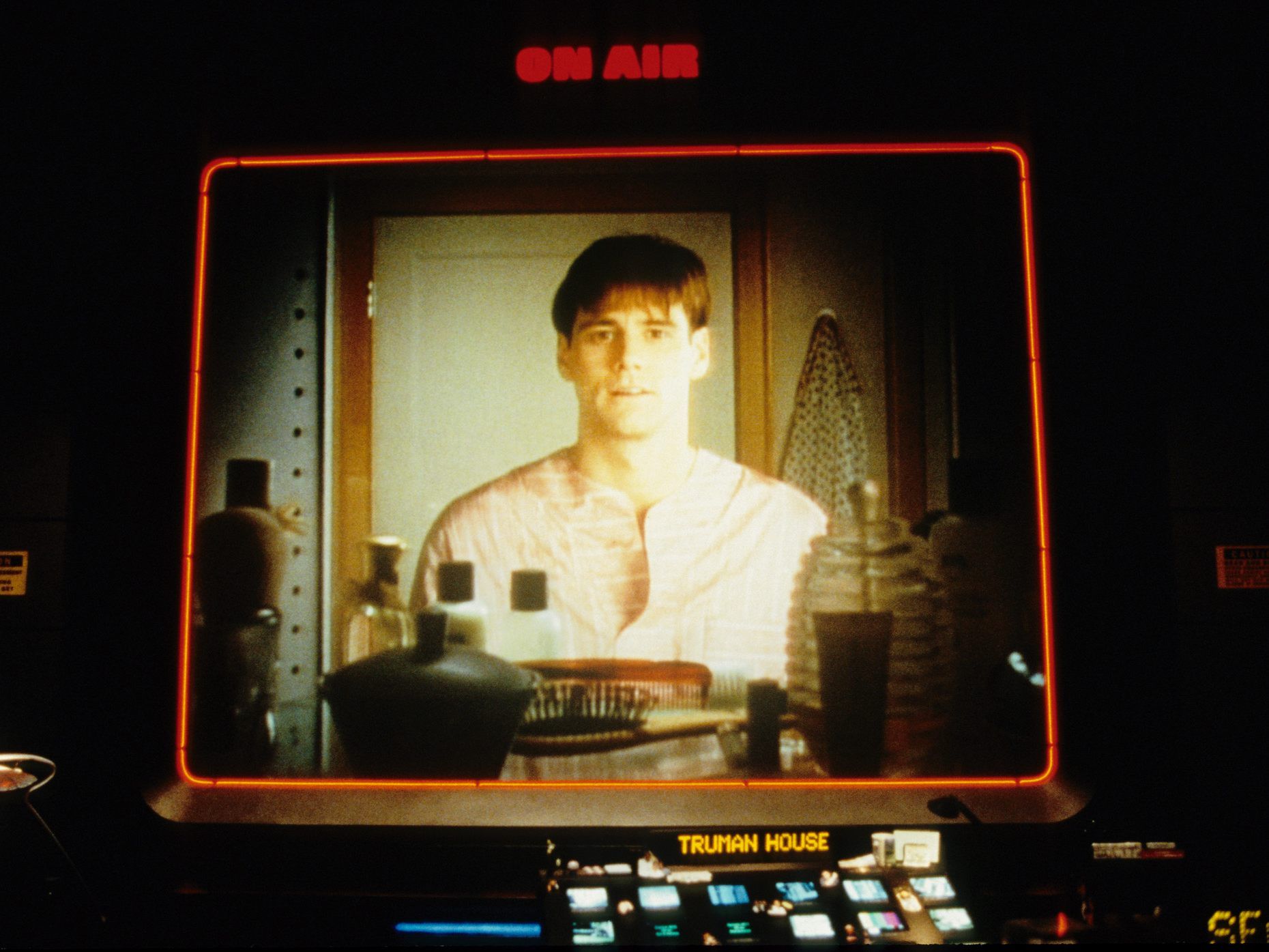 Einer der Film-Klassiker, die heuer im Sommerkino im Belvedere 21 zu sehen sind: „Die Truman Show“ mit Jim Carrey Einer der Film-Klassiker, die heuer im Sommerkino im Belvedere 21 zu sehen sind: „Die Truman Show“ mit Jim Carrey