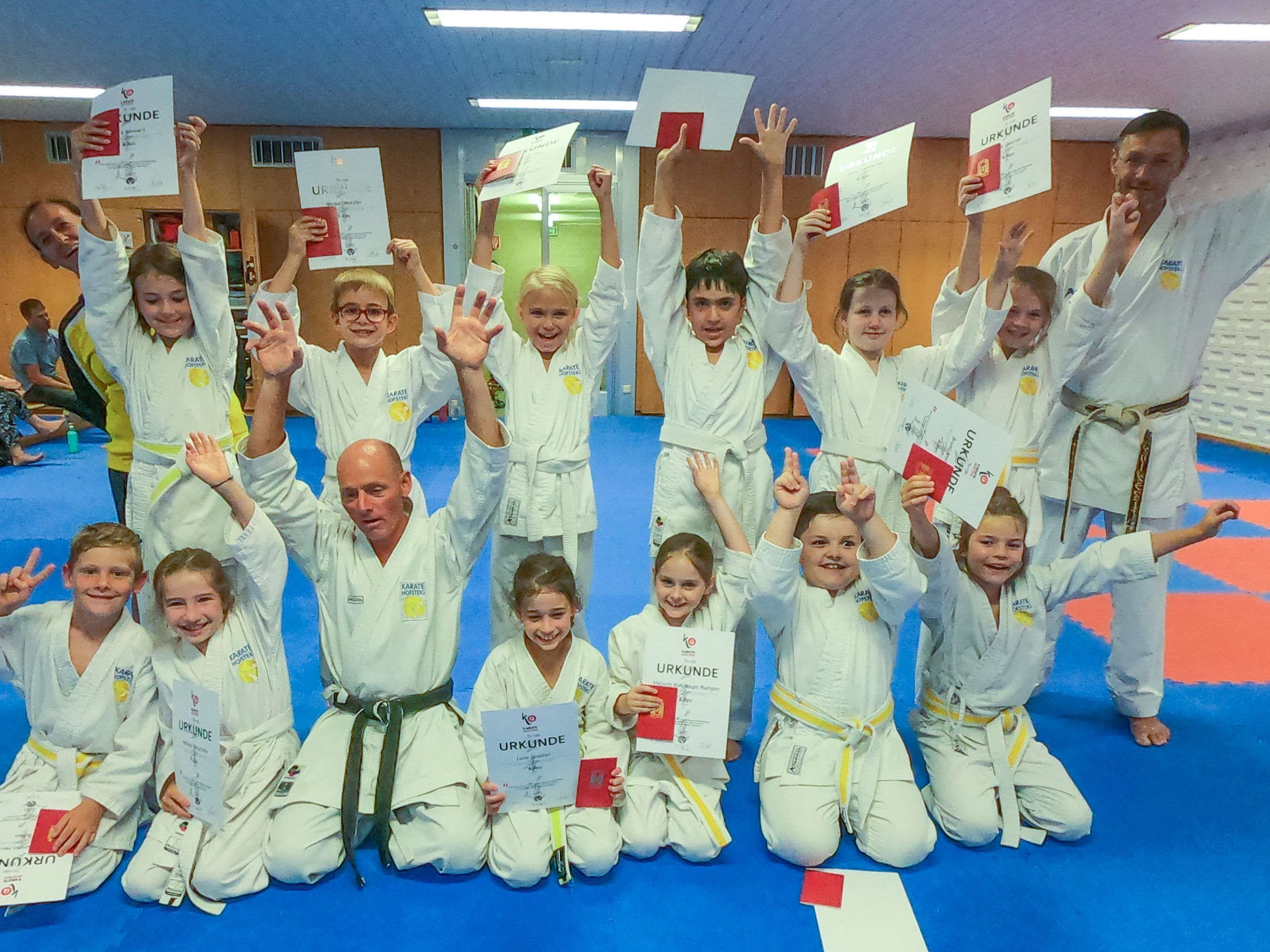 KARATE KIDS at KARATE HOFSTEIG