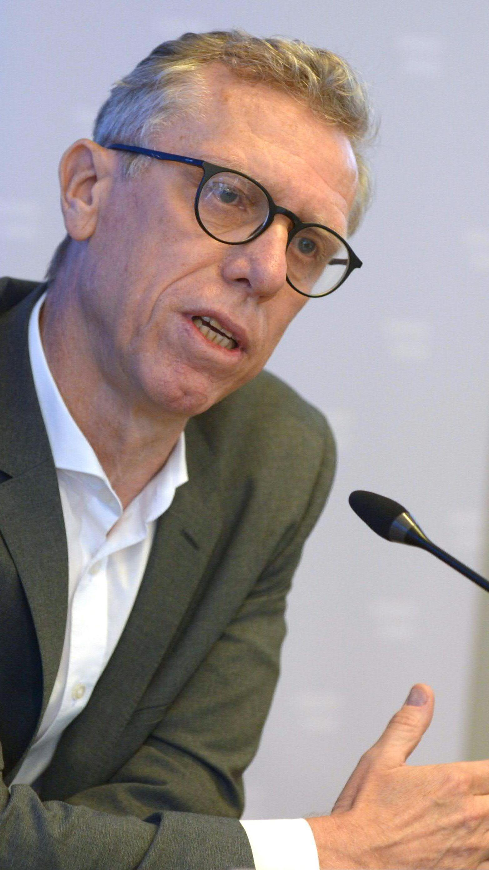 Stöger kündigte Veränderungen an.
