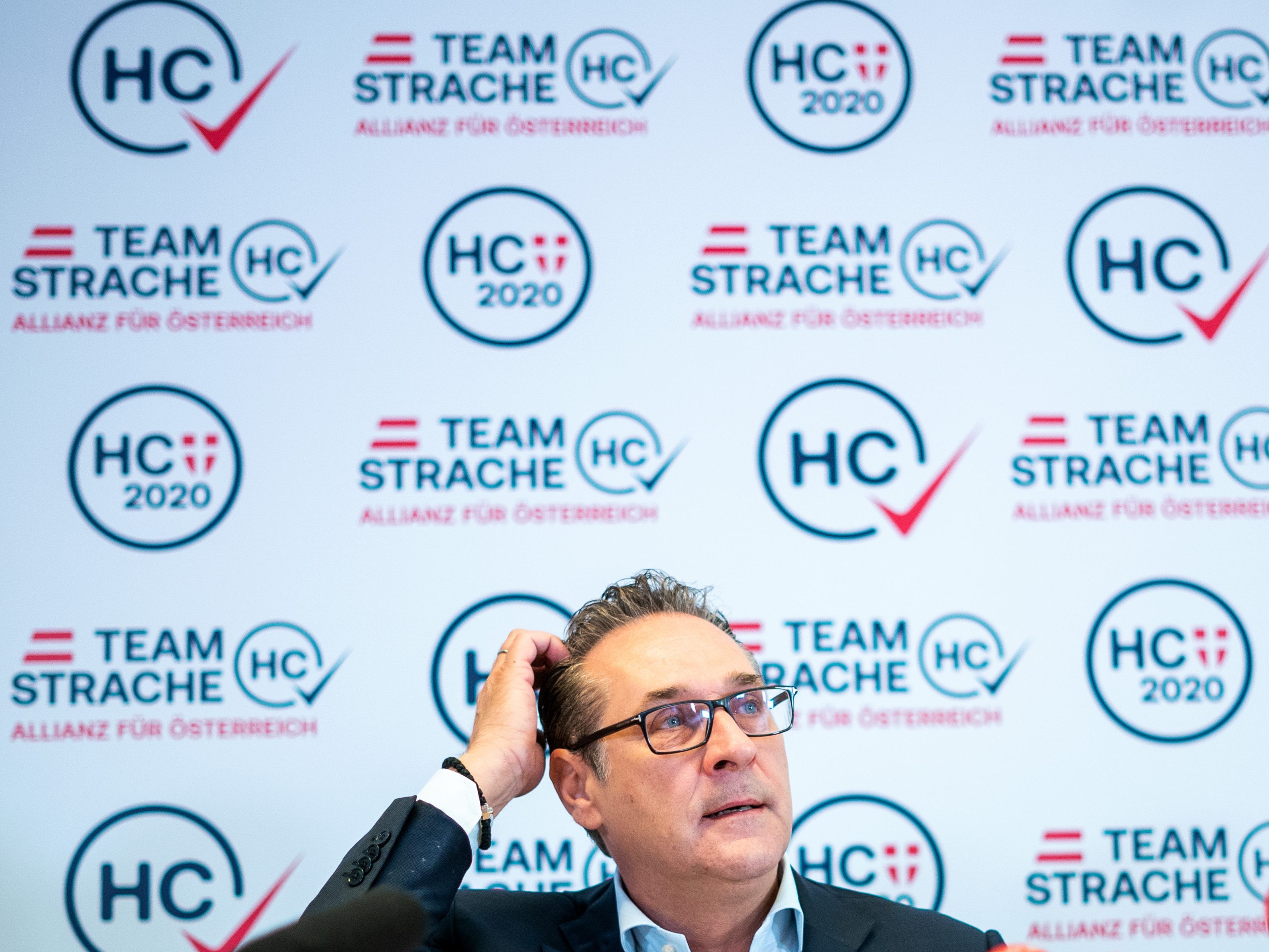 Der Online-Fanshop für Heinz-Christian Strache ist bereits wieder offline.