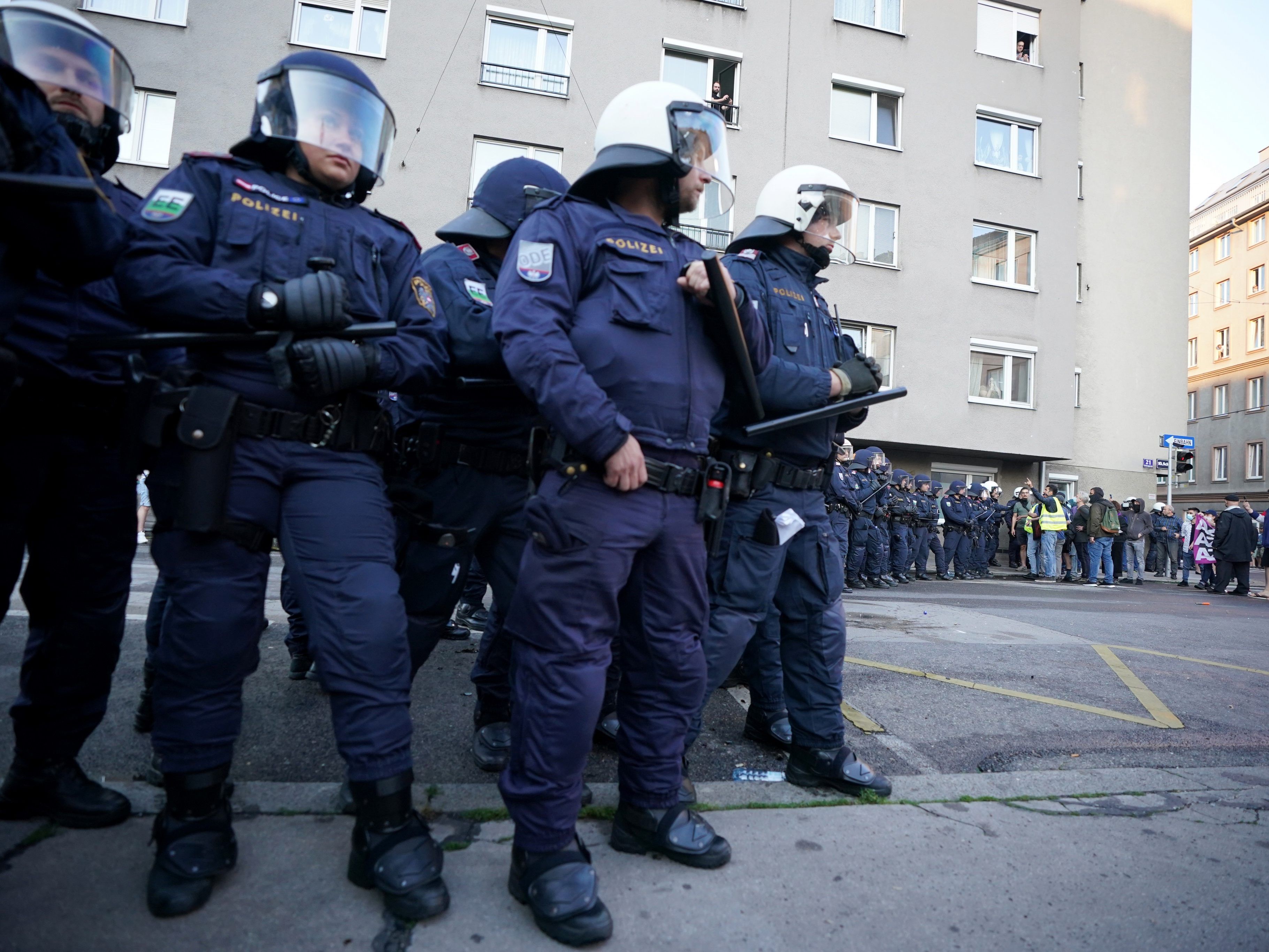 Erneute Demo am Samstag in Wien-Favoriten angemeldet. Erneute Demo am Samstag in Wien-Favoriten angemeldet.