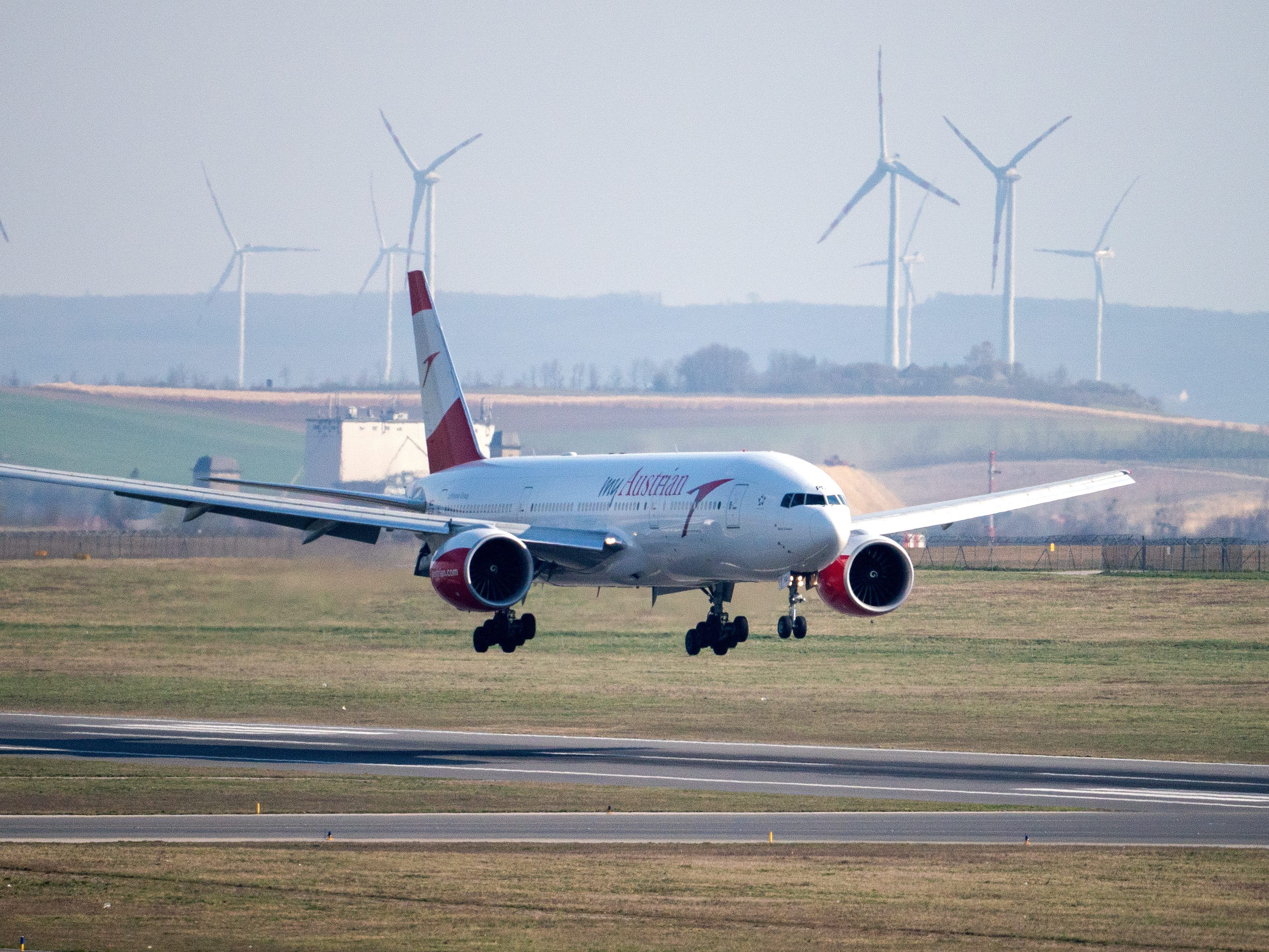 Das Landeverbot in Wien-Schwechat wurde auf Flugzeuge aus 18 Staaten ausgeweitet. Das Landeverbot in Wien-Schwechat wurde auf Flugzeuge aus 18 Staaten ausgeweitet.