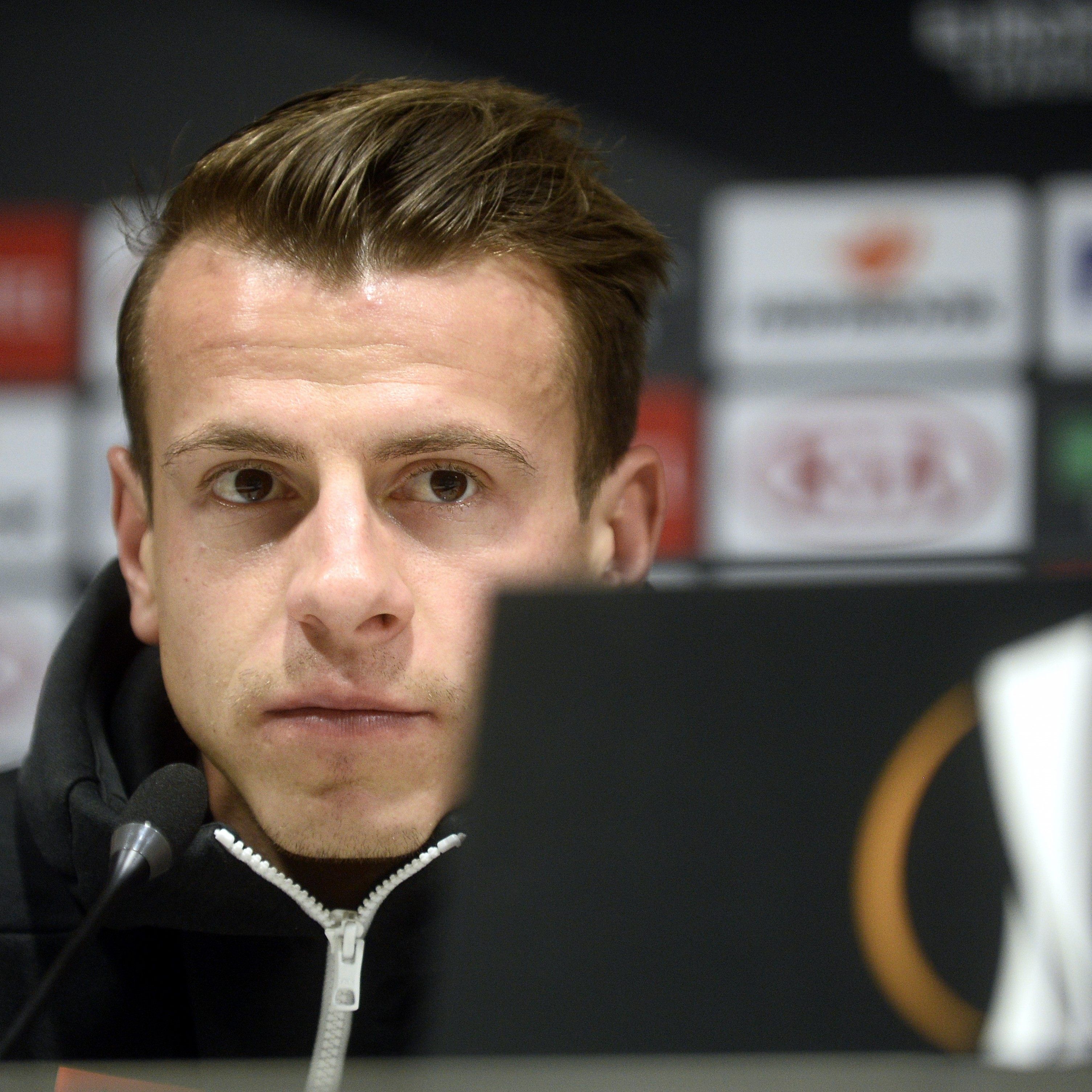 Vorerst wird ohne Stefan Schwab trainiert.