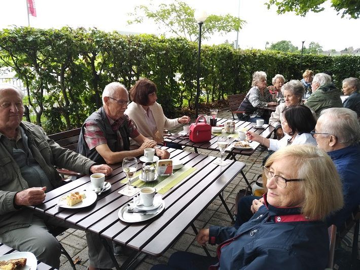 PVÖ Hard lud zu Kaffee und Kuchen: Alle freuten sich auf das Wiedersehen!