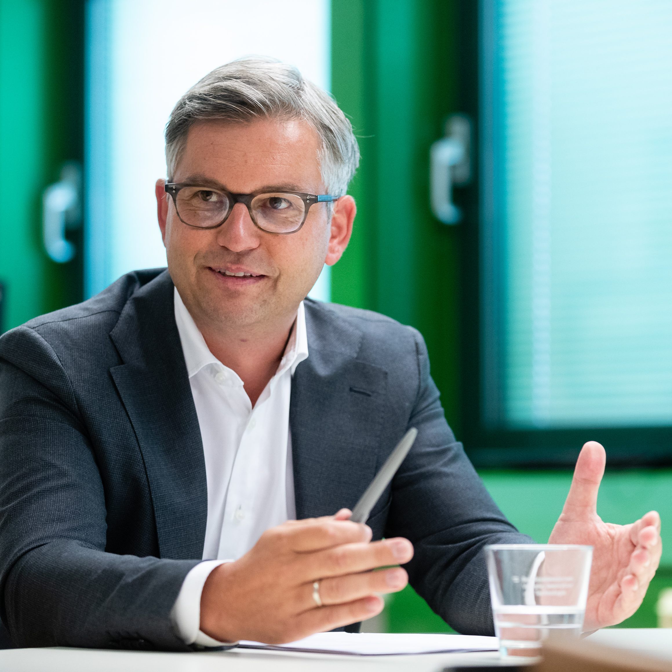 Schon jetzt ist der Staatssekretär Präsident des TC Bregenz