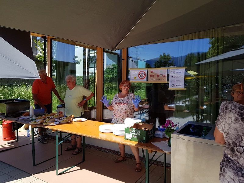 Pensionistenverband Mäder: 1. Grillen nach Corona