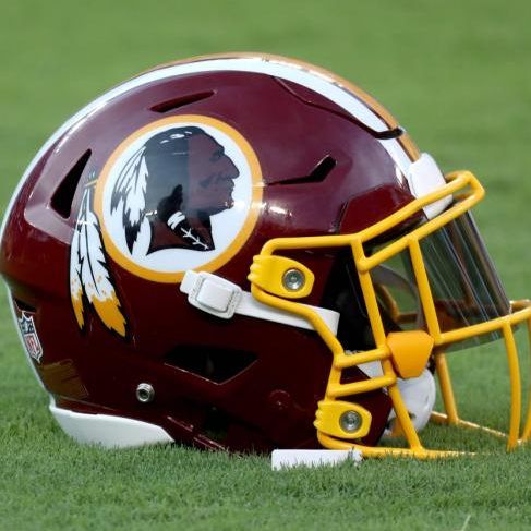 Im Netz gibt es schon erste Spekulationen zum neuen Teamnamen der Washington Redskins und auch Spieler melden sich zu Wort.