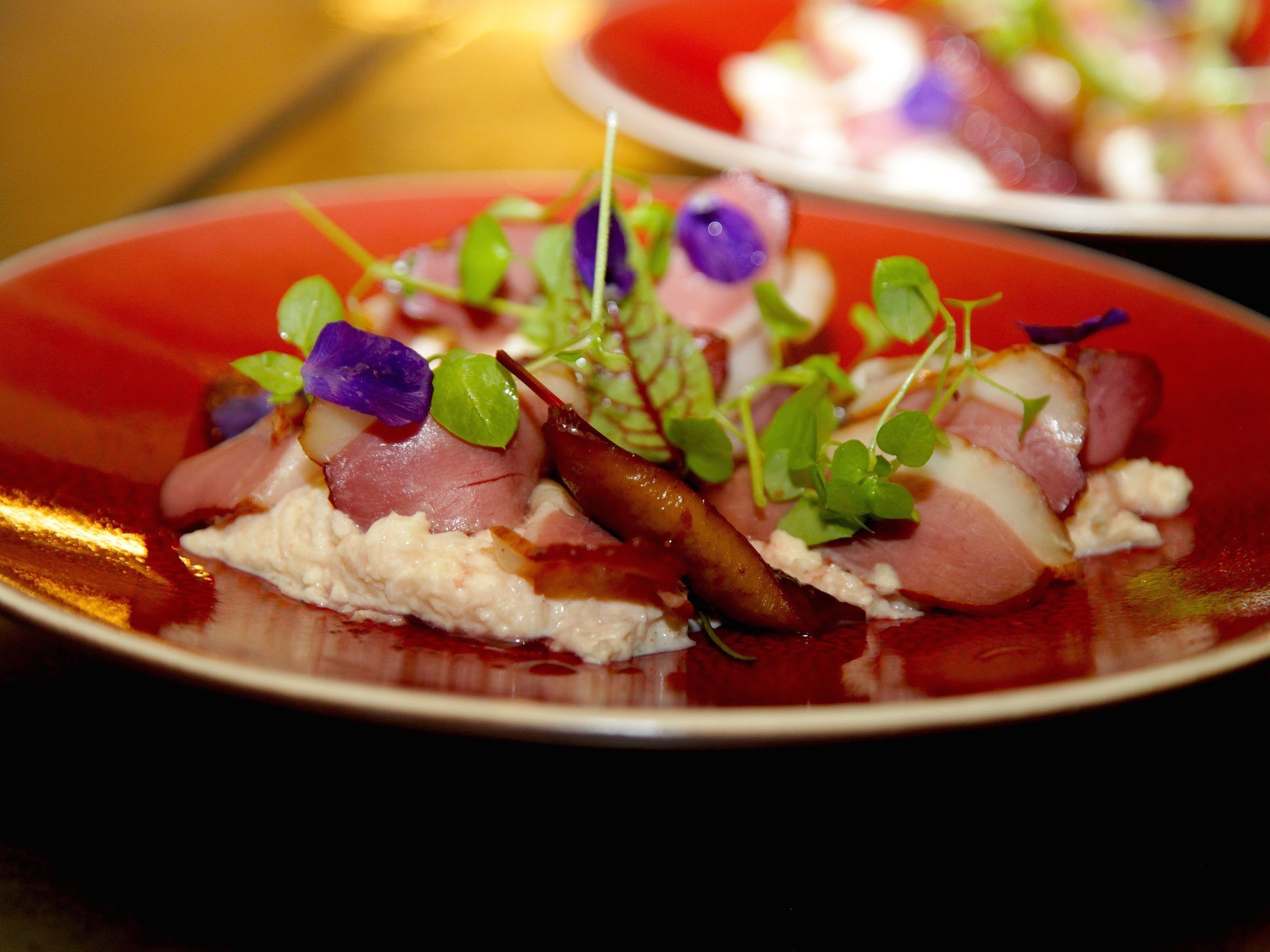 Gewinnt ein mehrgängiges Dinner im Haubenrestaureant Hansen.