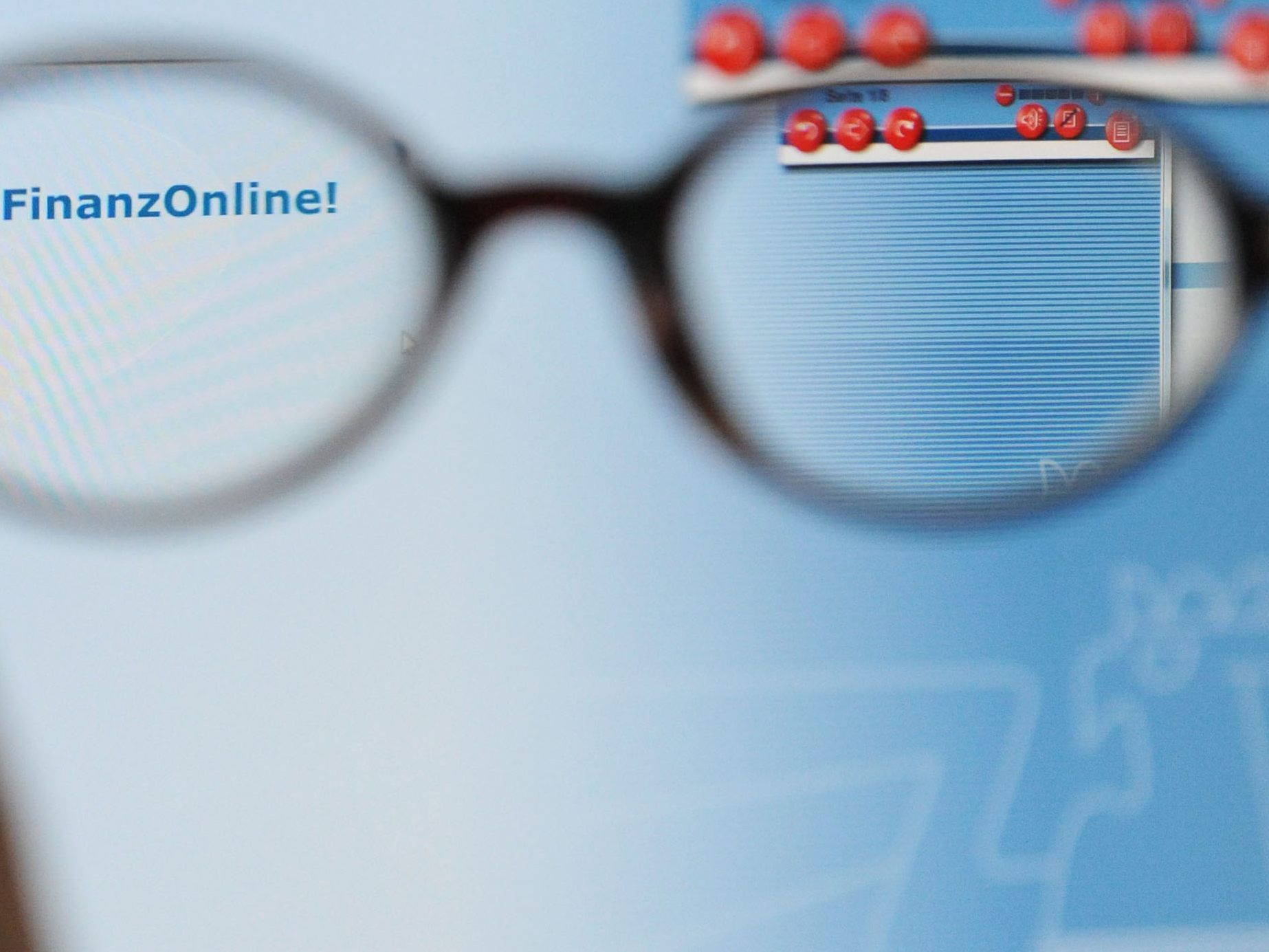 Ab sofort können die Fixkostenzuschuss-Anträge für die Tranche 2 über FinanzOnline gestellt werden. Ab sofort können die Fixkostenzuschuss-Anträge für die Tranche 2 über FinanzOnline gestellt werden.