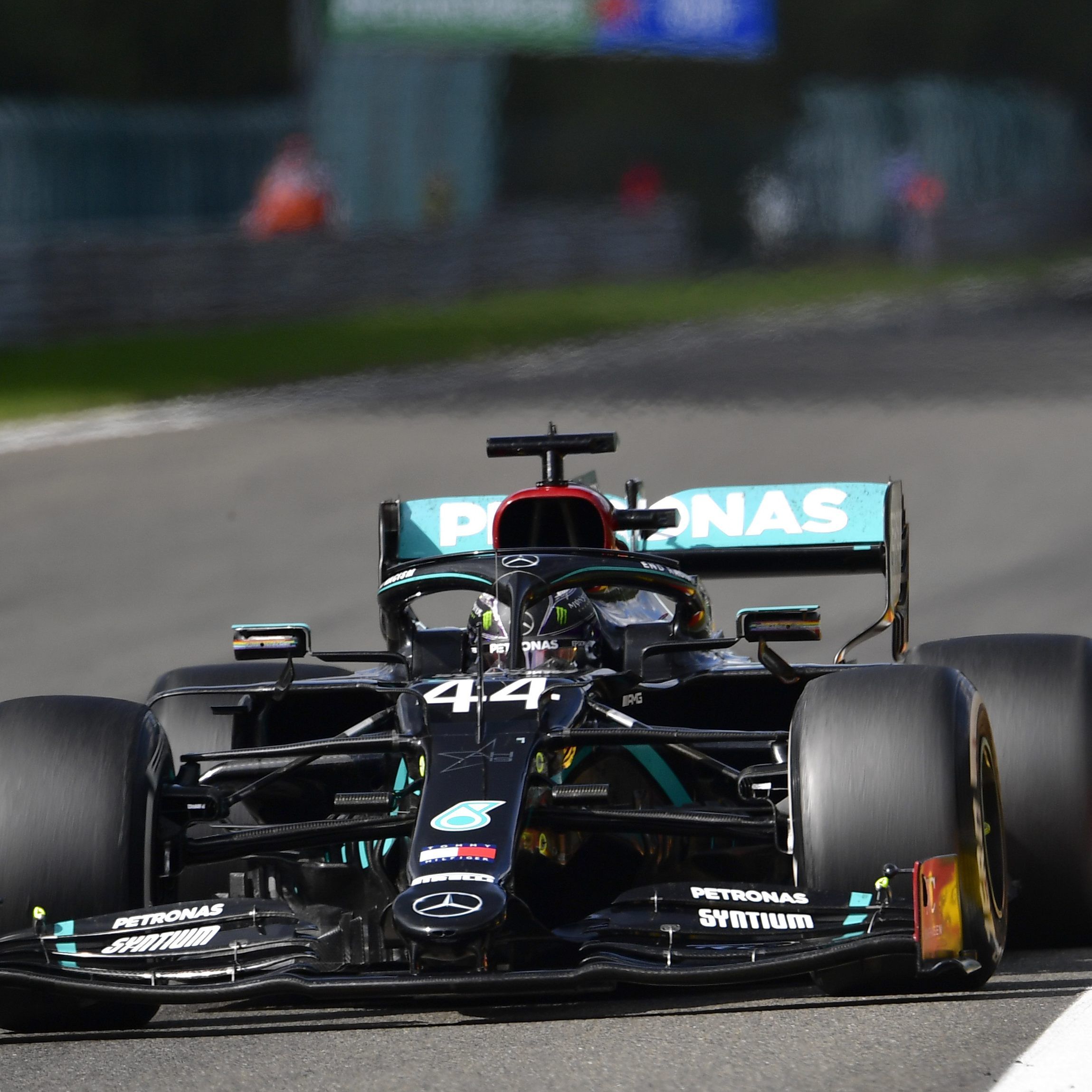 Hamilton agierte einmal mehr souverän und jubelte über den nächsten Erfolg.