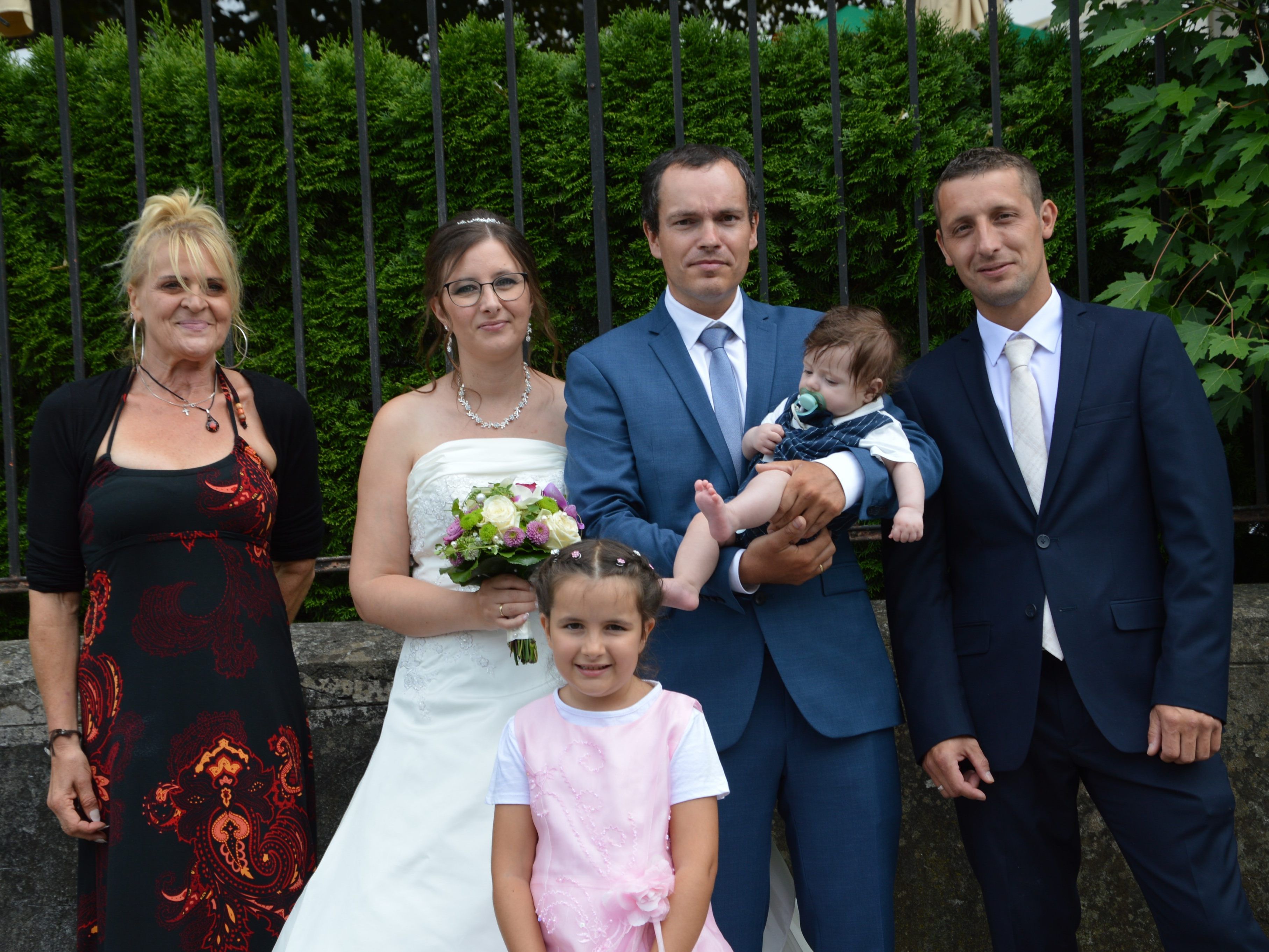 Elisabeth Jordan und Marc Jäger haben geheiratet. Elisabeth Jordan und Marc Jäger haben geheiratet.