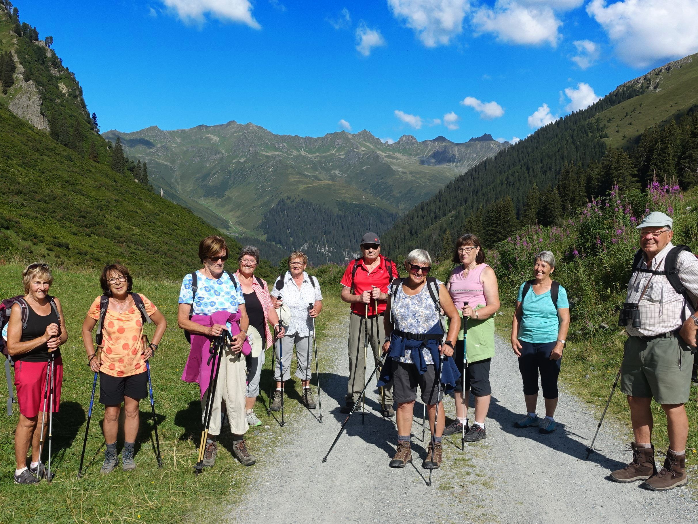 Auf über 1.800 Meter Seehöhe wanderten die PVÖ-Mitglieder der Ortsorganisation Partenen.