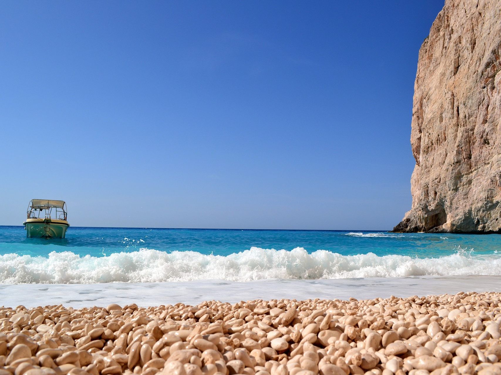 In vielen Urlaubsgebieten steigen die Corona-Zahlen wieder an. In vielen Urlaubsgebieten steigen die Corona-Zahlen wieder an.
