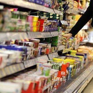 Verteuerungen oft deshalb, weil günstigere Artikel in Online-Shops nicht mehr zu haben waren.