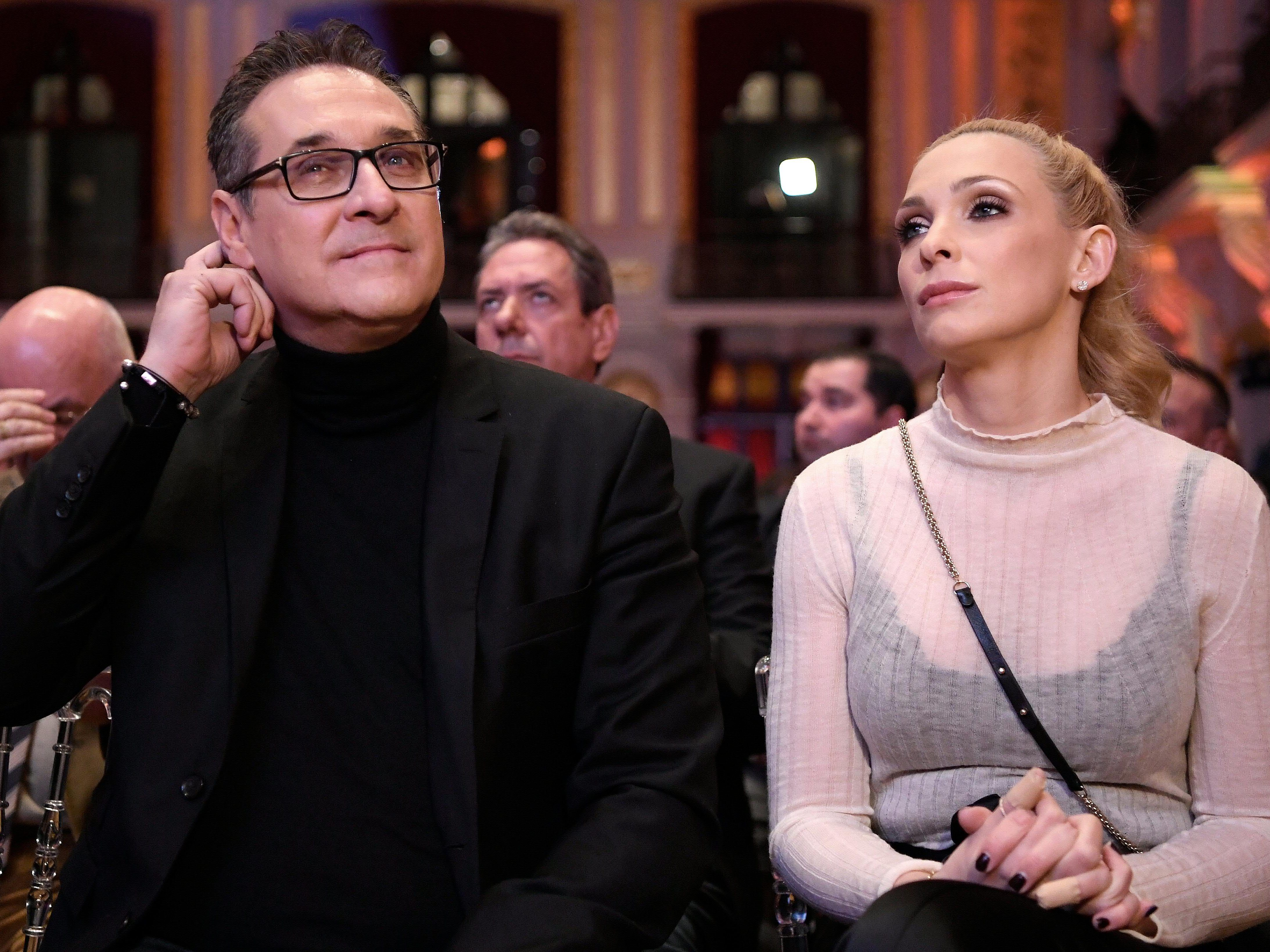 Es krieselt in der Ehe von Heinz-Christian und Philippa Strache. Es krieselt in der Ehe von Heinz-Christian und Philippa Strache.