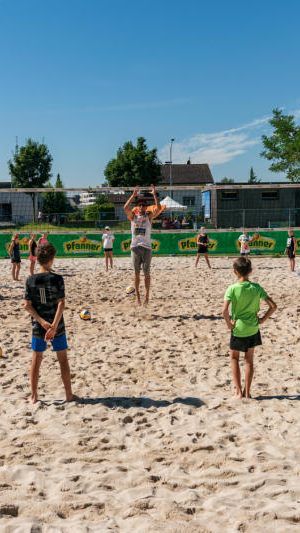 Kinder und Jugendliche mit viel Eifer beim Camp dabei