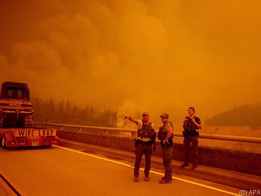 Waldbrände breiten sich in den USA aus