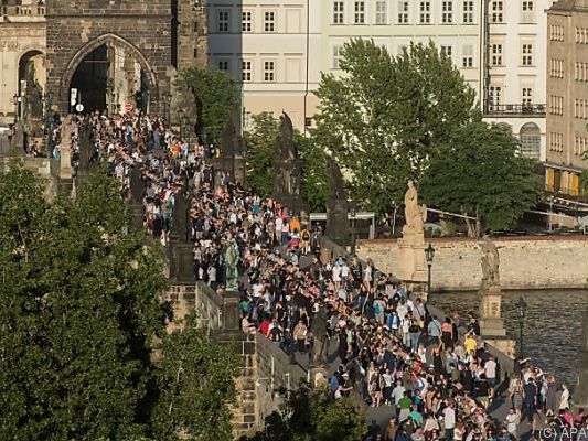 Prag-Reisen nun eingeschränkt