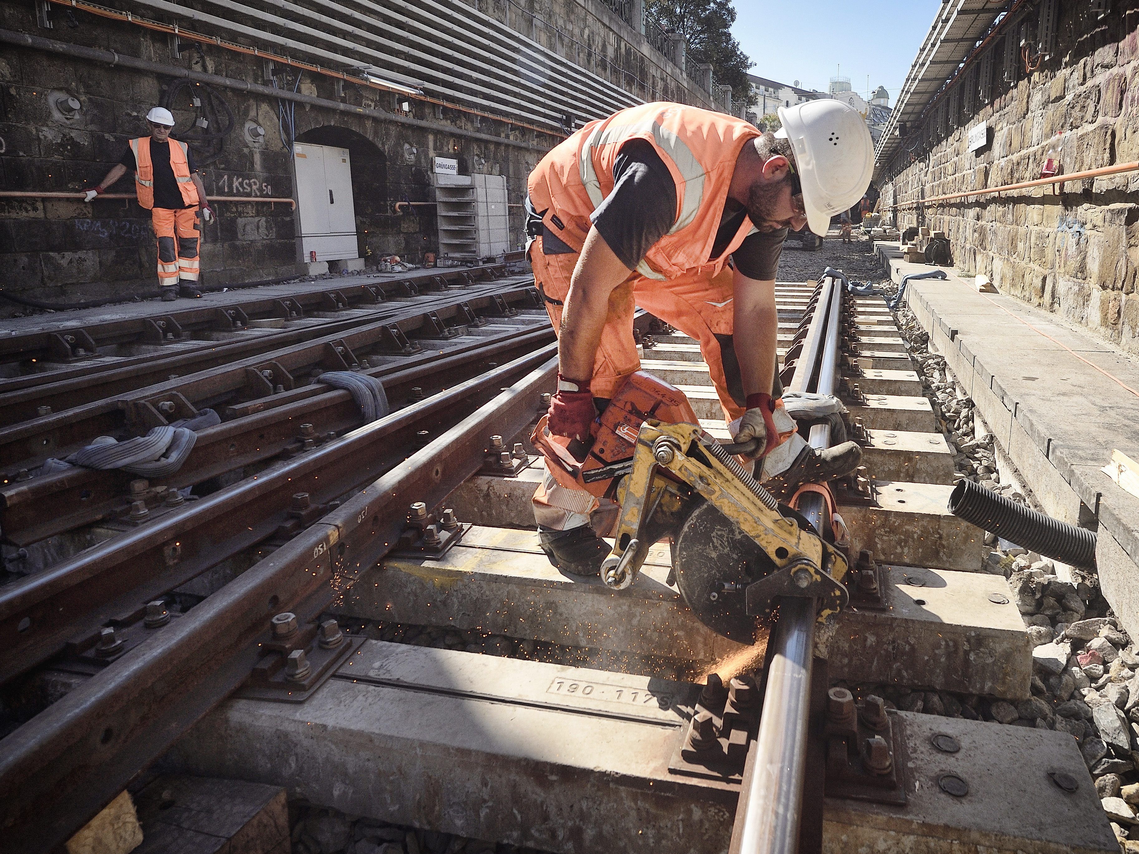 Die Wiener U4 fährt am Wochenende nicht zwischen Spittelau und Schottenring.