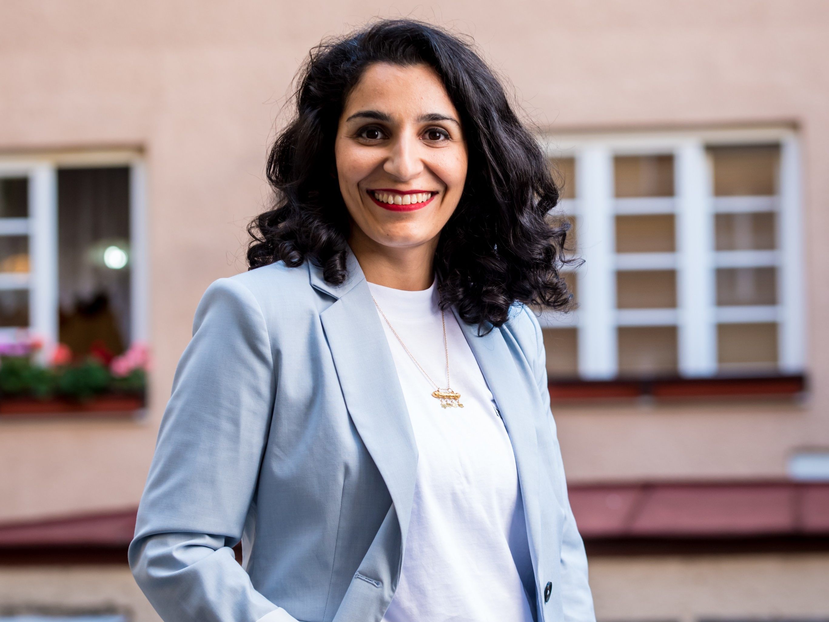 Saya Ahmad ist Bezirksvorsteherin in Wien-Alsergrund. Saya Ahmad ist Bezirksvorsteherin in Wien-Alsergrund.