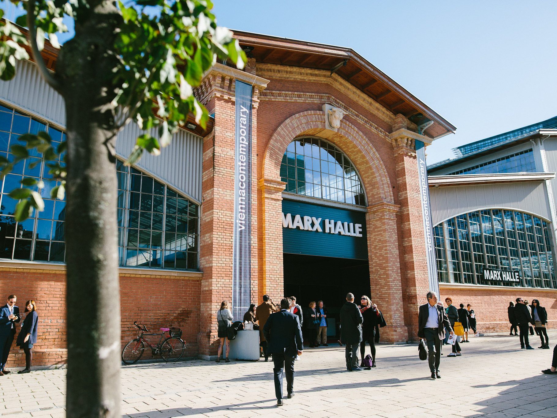 Die viennacontemporary findet in der Marx-Halle statt.