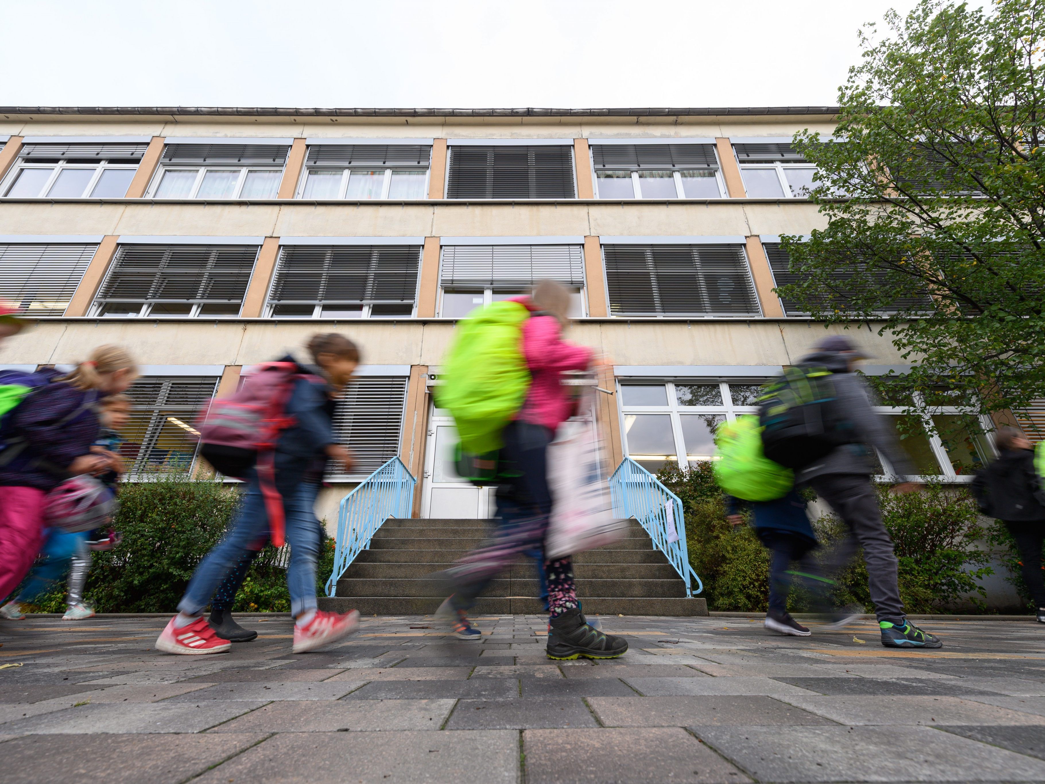 Am Montag startet in Wien, Niederösterreich und dem Burgenland das Schuljahr. Am Montag startet in Wien, Niederösterreich und dem Burgenland das Schuljahr.