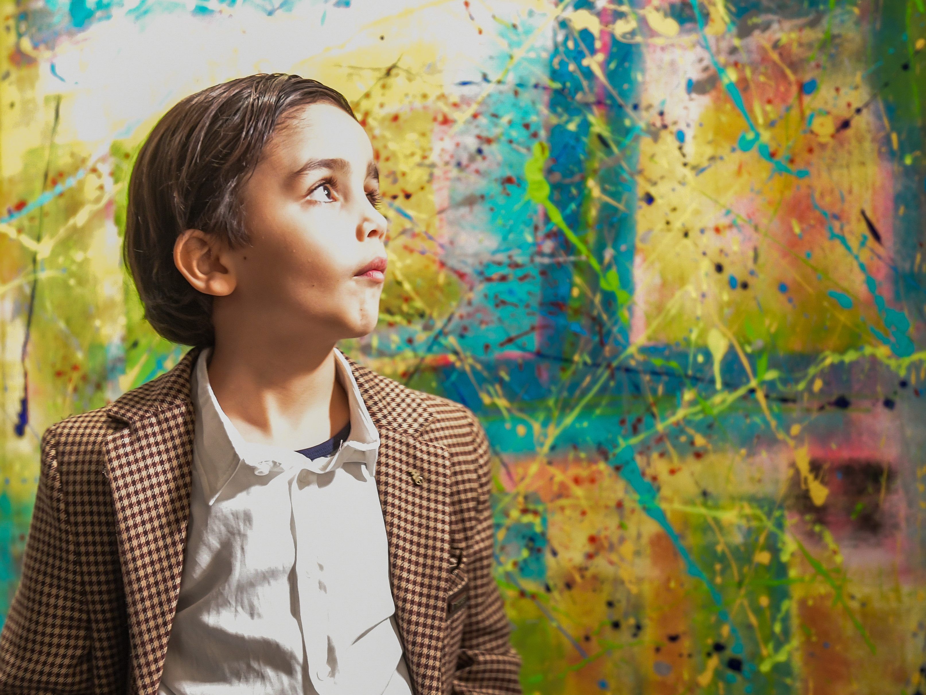 Der siebenjährige Mikail Akar gilt als Wunderkind in der Malerei.