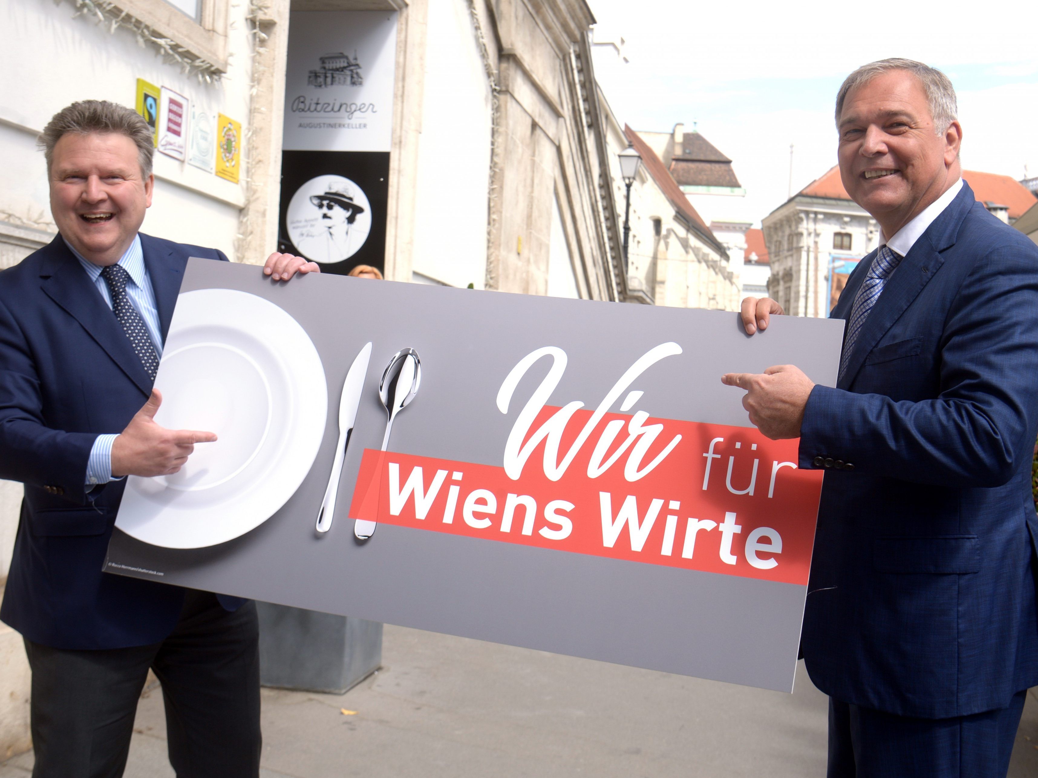 Mit den eingelösten Gastro-Gutscheinen wurden bereits 23 Mio. Euro in die Kassen der Betriebe gespült. Mit den eingelösten Gastro-Gutscheinen wurden bereits 23 Mio. Euro in die Kassen der Betriebe gespült.