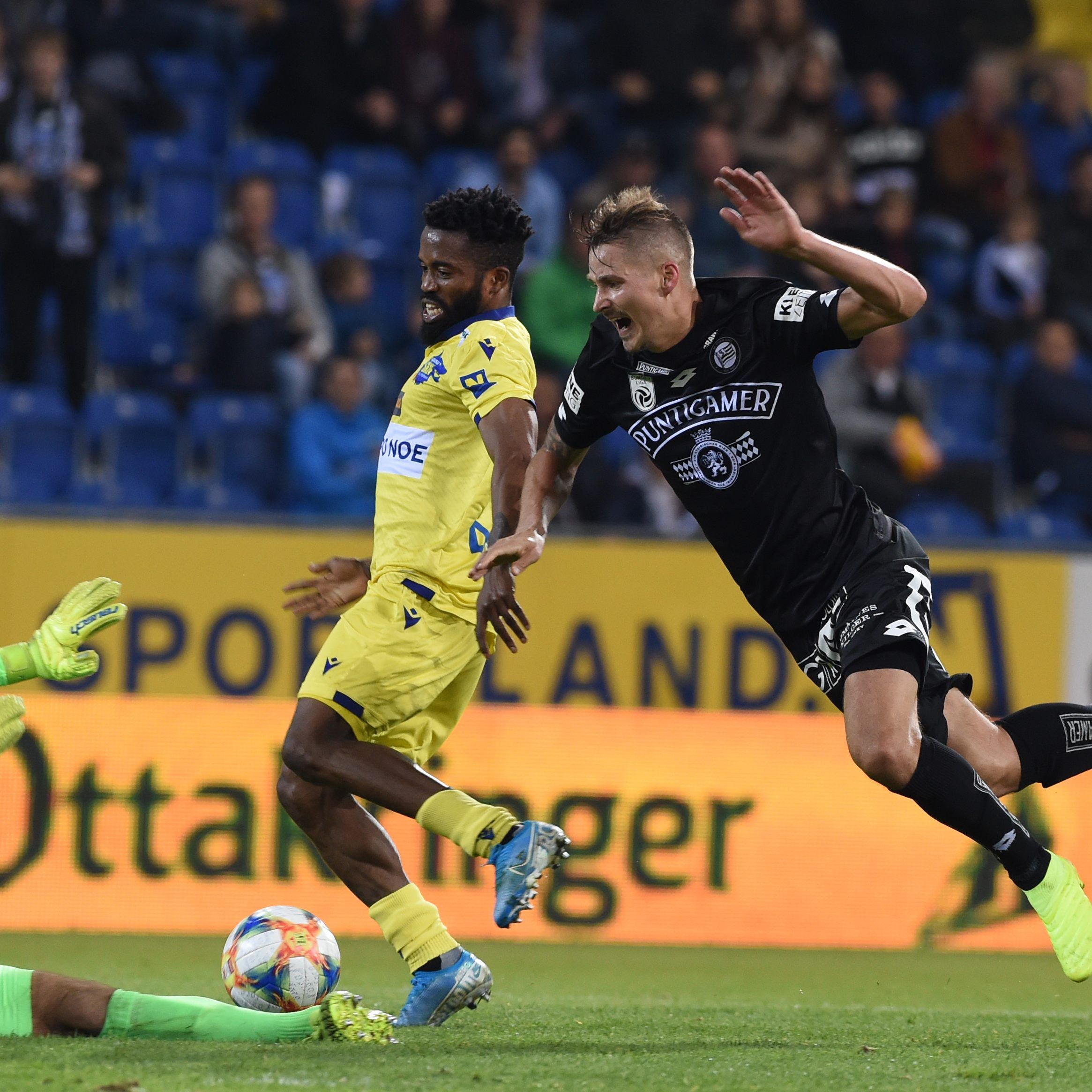 LIVE-Ticker zum Spiel SKN St. Pölten gegen Sturm Gaz ab 14.30 Uhr.