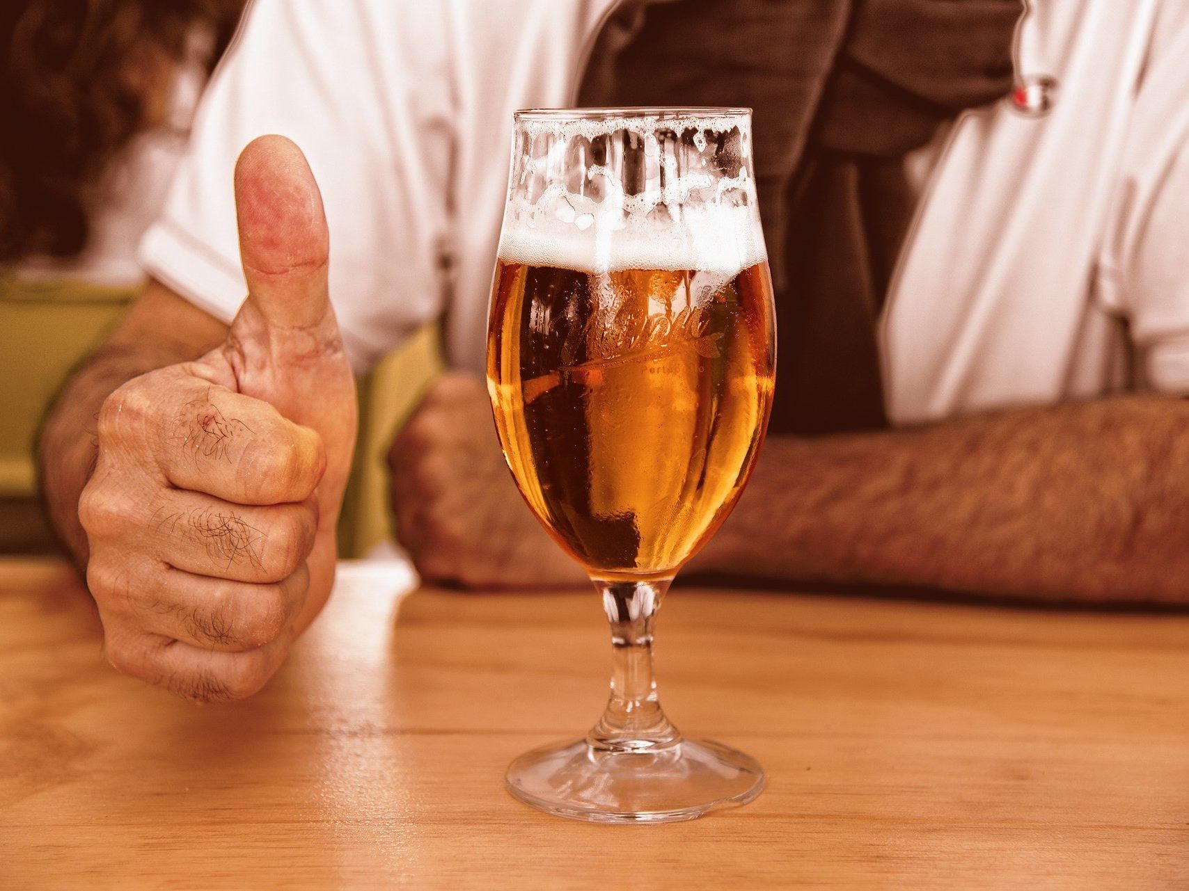 Betrachtet man den (zumindest) wöchentlichen Biergenuss, nimmt Vorarlberg mit 42,5 % Platz eins ein