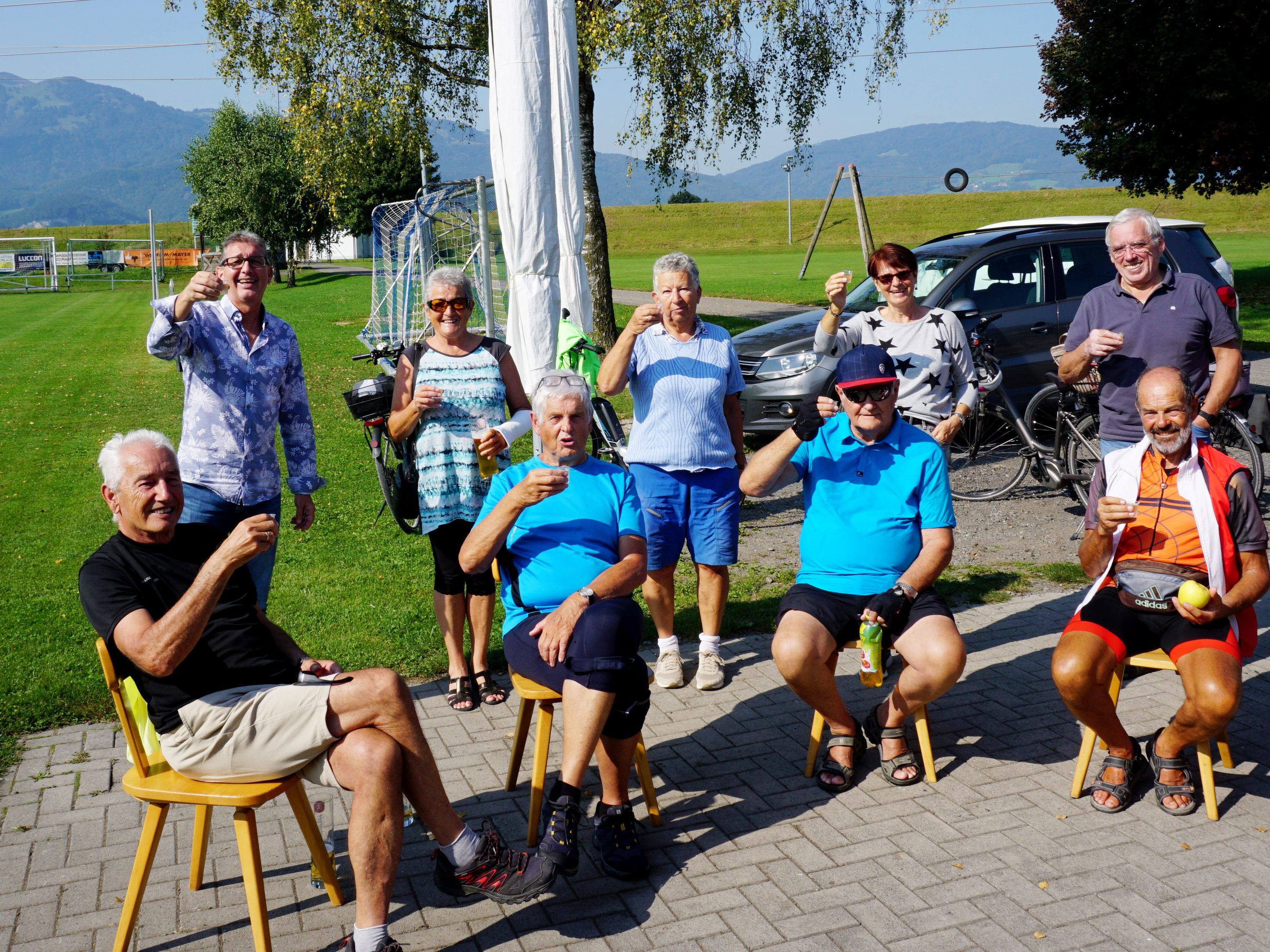 Trotz herrlichem Wetter, mussten der Seniorenbund wegen Corona die Radsternfahrt in Koblach absagen! Trotz herrlichem Wetter, mussten der Seniorenbund wegen Corona die Radsternfahrt in Koblach absagen!