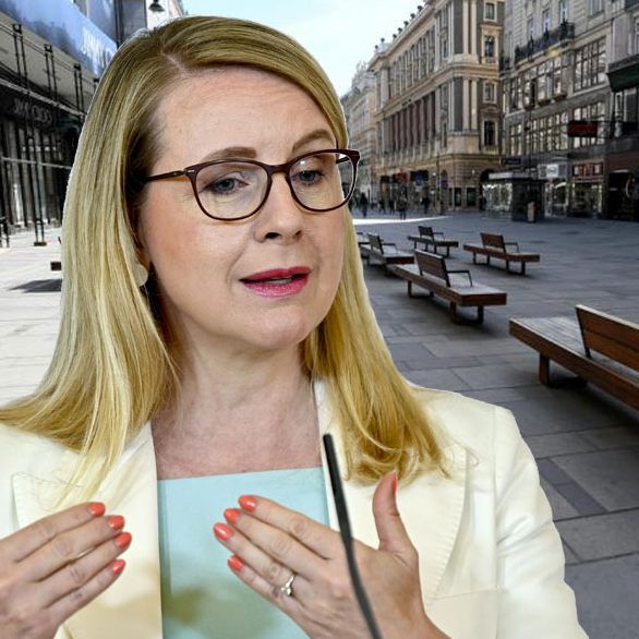 Wirtschaftsministerin Schramböck