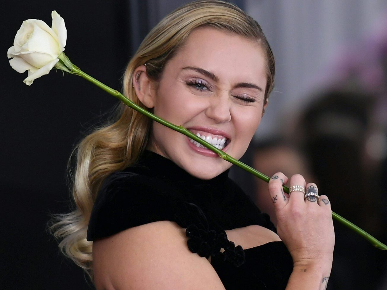 Miley Cyrus: "Ich ess' keine Blumen mehr ..." Miley Cyrus: "Ich ess' keine Blumen mehr ..."