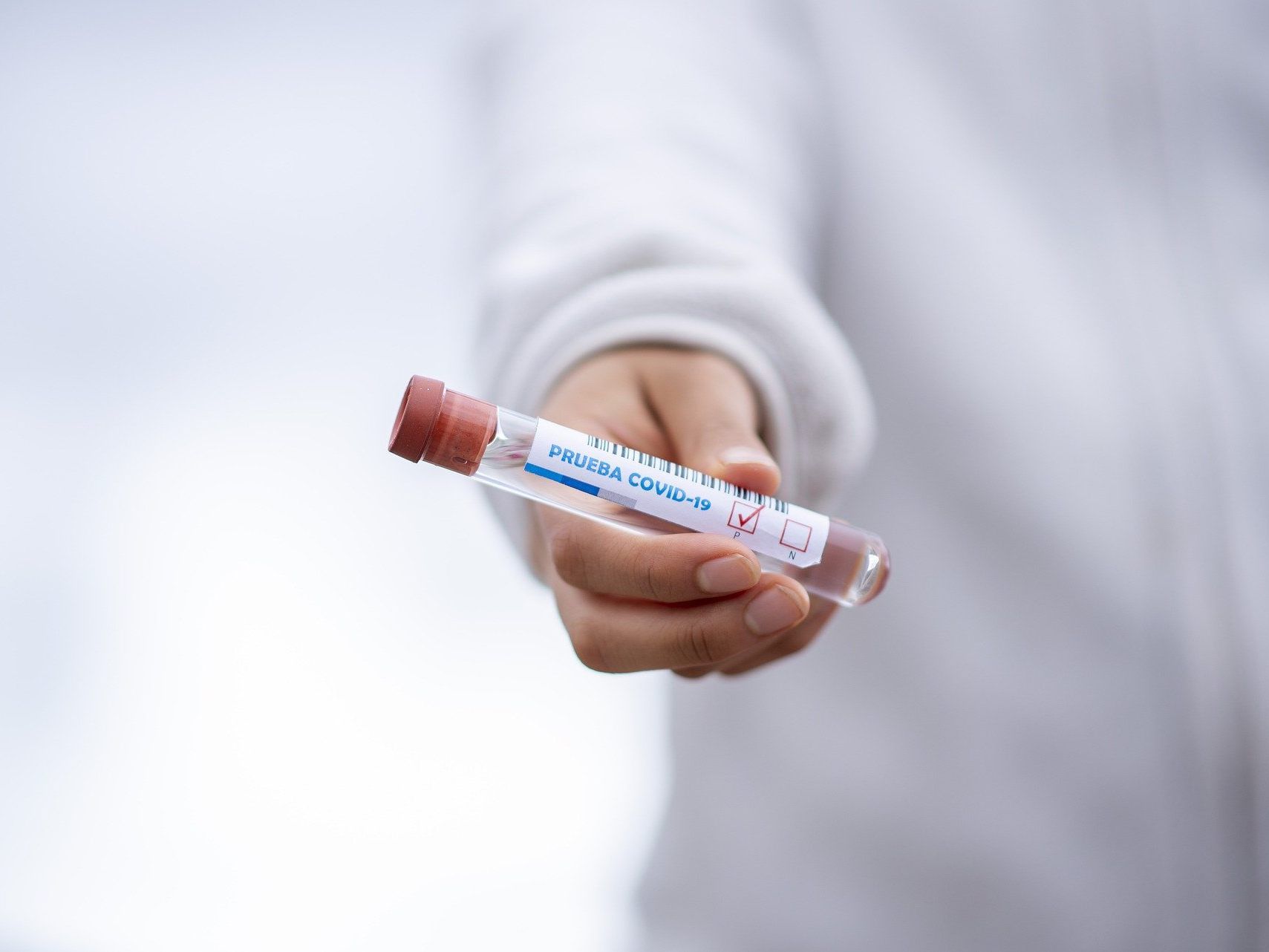Am Samstag gab es österreichweit 869 Coronavirus-Neuinfektionen. Am Samstag gab es österreichweit 869 Coronavirus-Neuinfektionen.