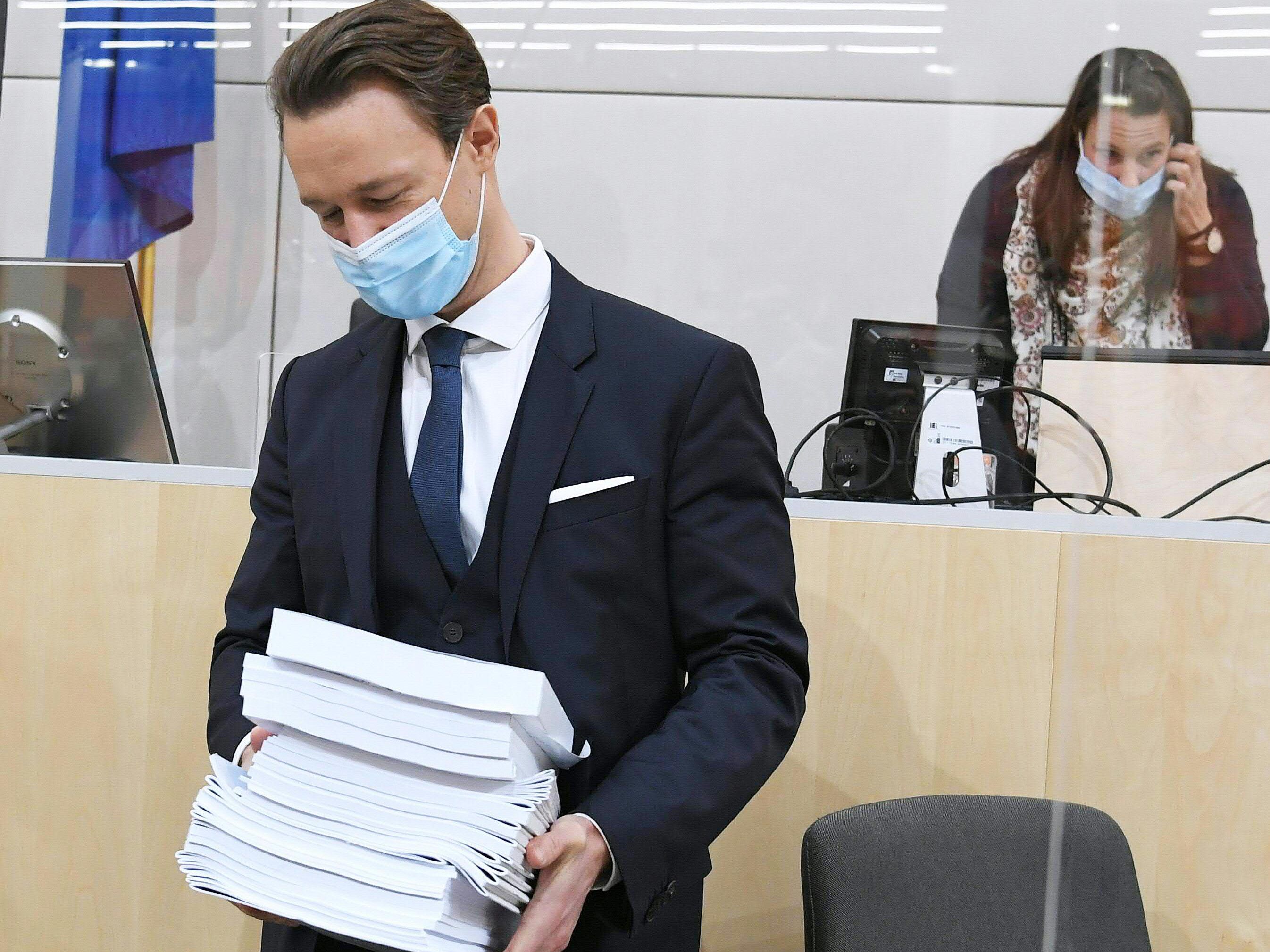 Am Mittwoch hielt Finanzminister Blümel seine erste echte Budgetrede. Am Mittwoch hielt Finanzminister Blümel seine erste echte Budgetrede.