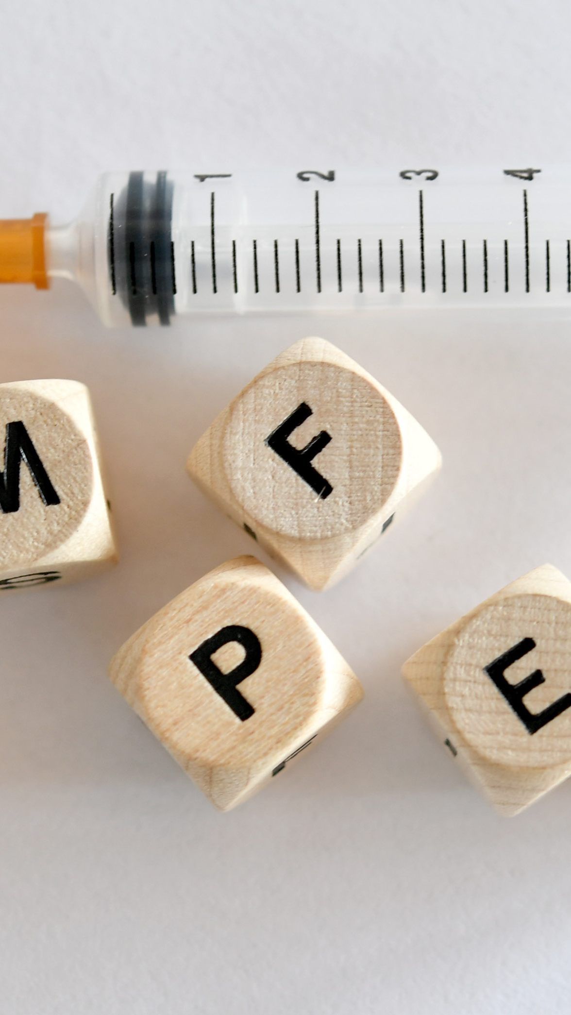 Mediziner starten eine Informationskampagne über die Grippe-Impfung im Internet.