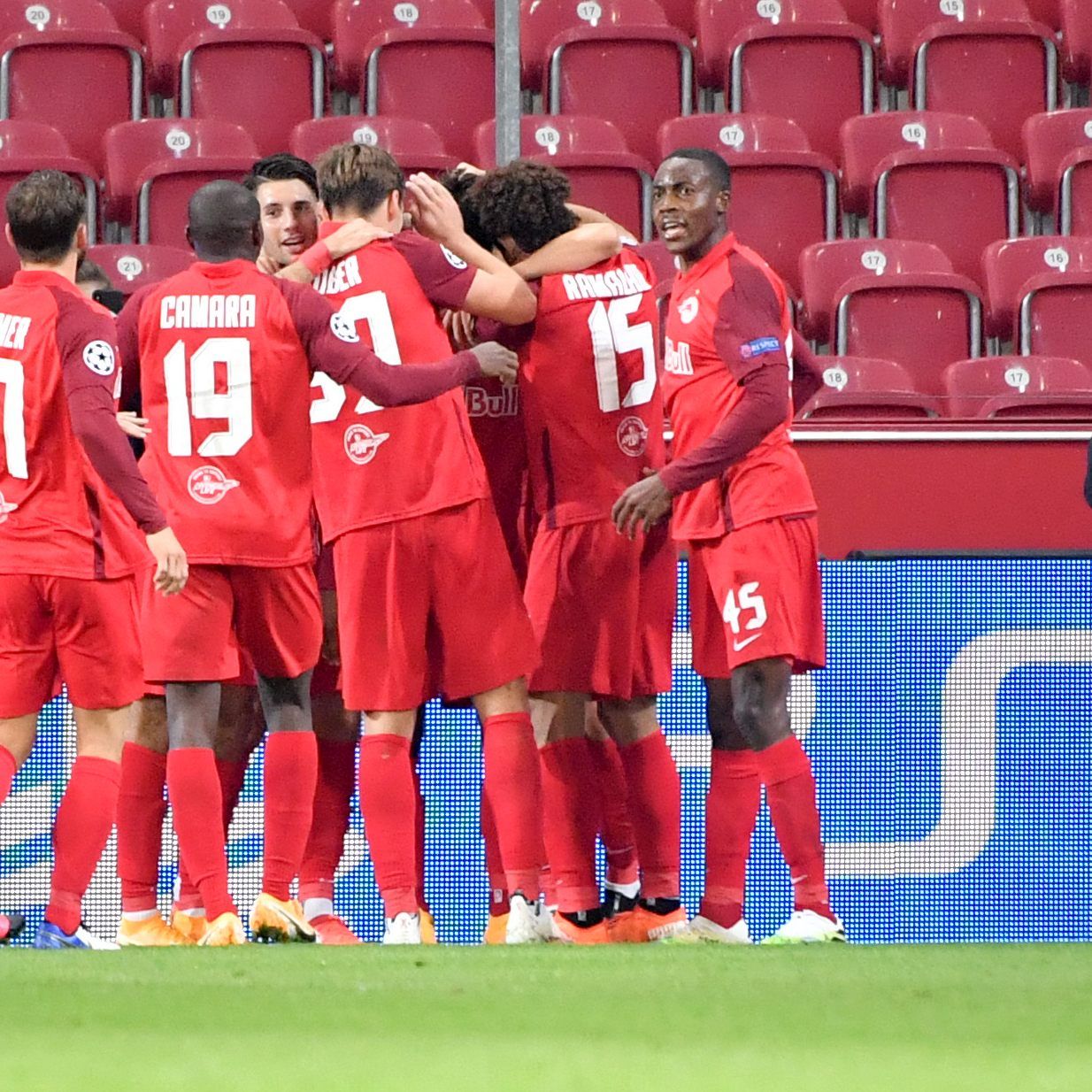 LIVE-Ticker zum Spiel Red Bull Salzburg gegen TSV Hartberg ab 14.30 Uhr.