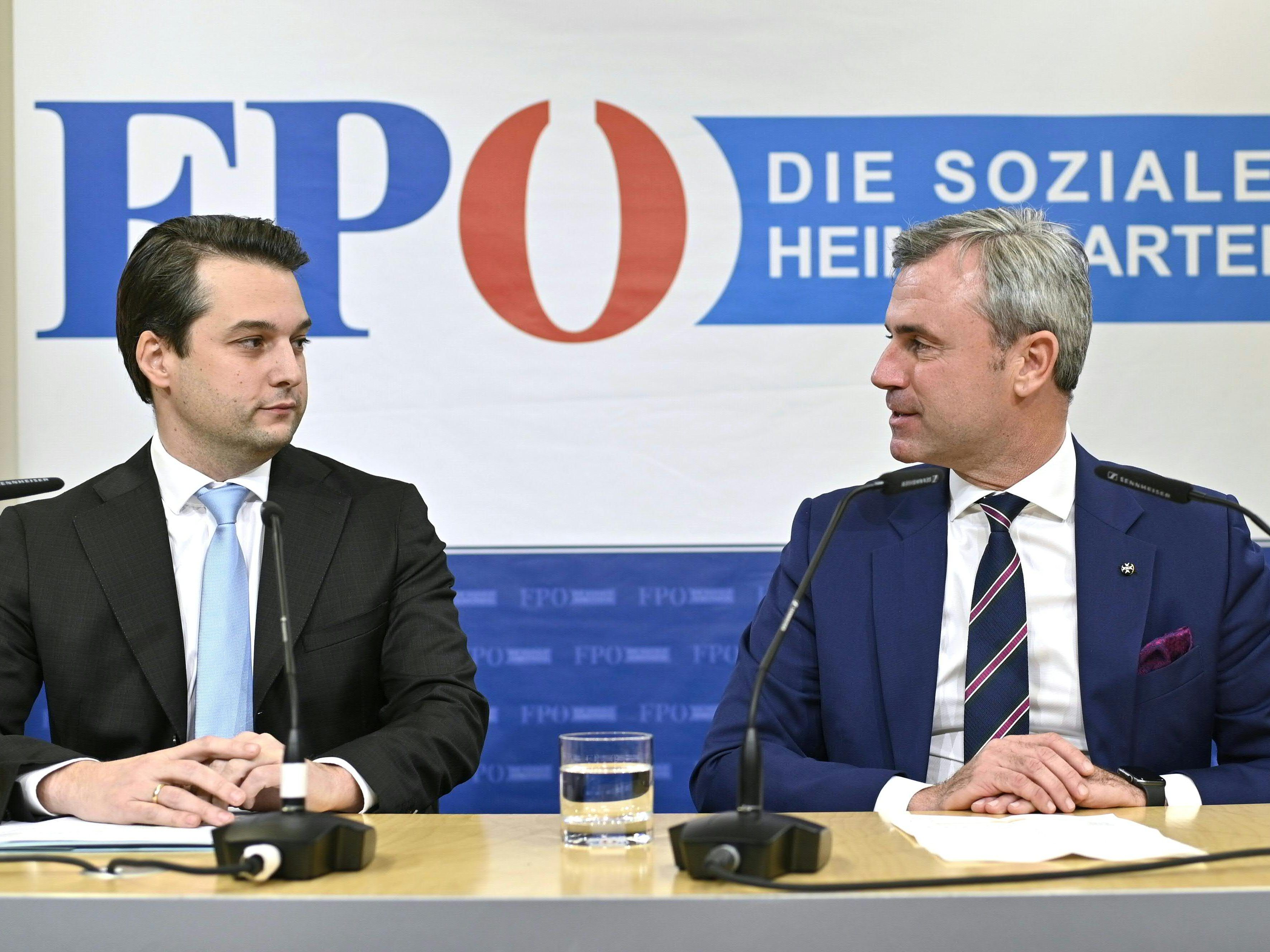 Die Wiener FPÖ trifft am Dienstagabend nach dem Wiener Wahldebakel zusammen. Die Wiener FPÖ trifft am Dienstagabend nach dem Wiener Wahldebakel zusammen.
