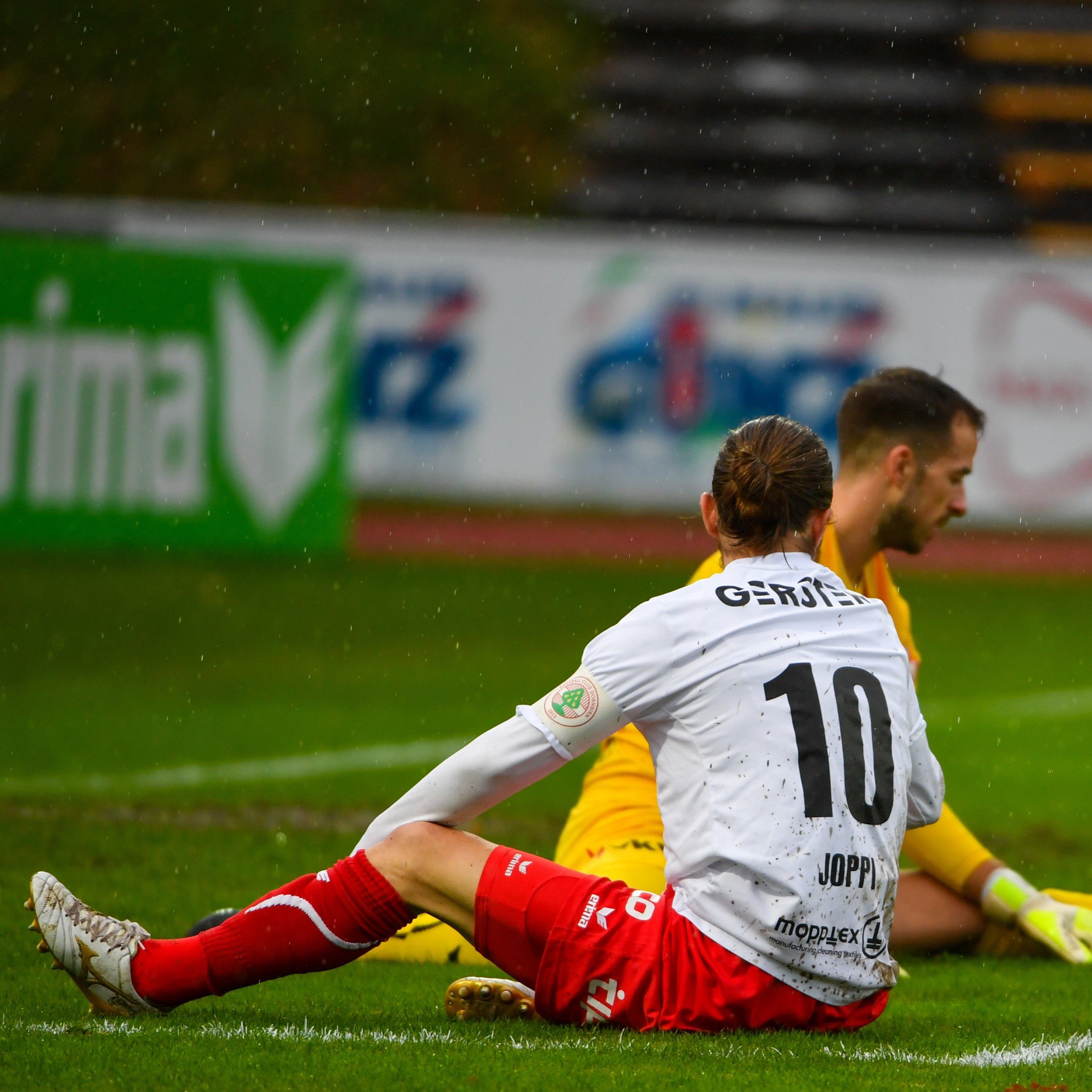 Joppi und Co. müssen weiter auf einen Sieg gegen Innsbruck warten.